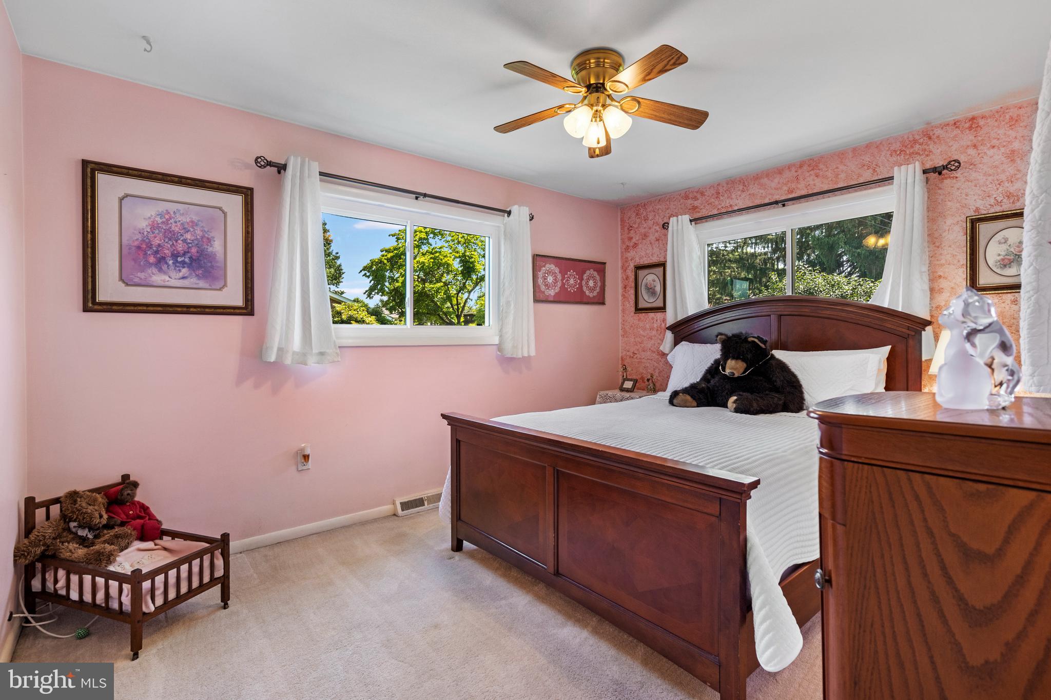 GREENBERRY HILLS - Residential