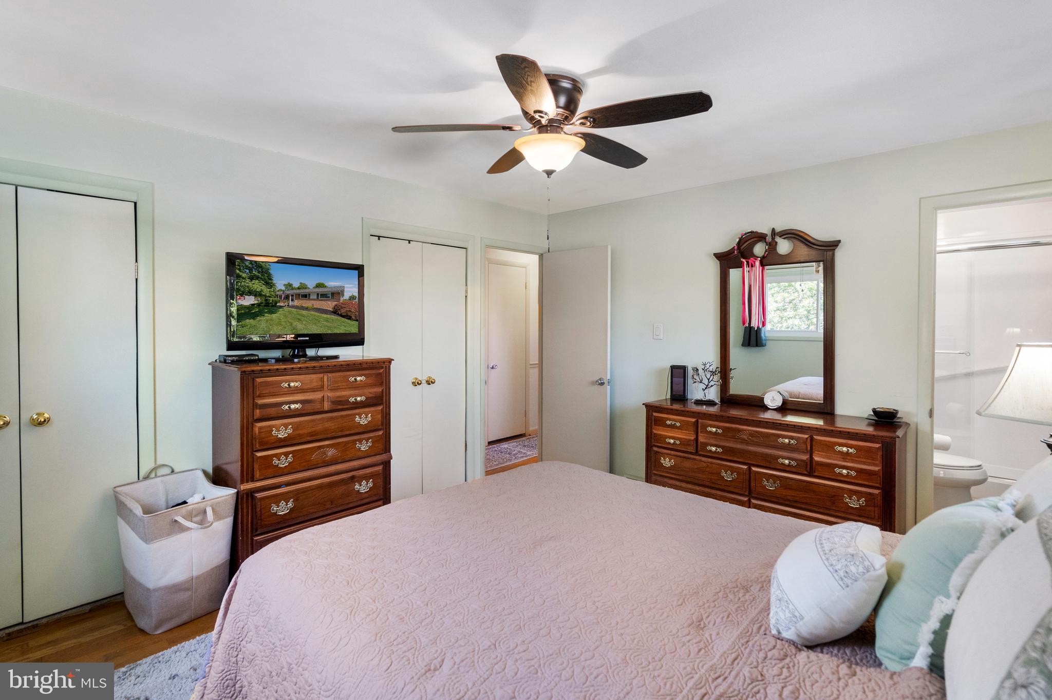 GREENBERRY HILLS - Residential