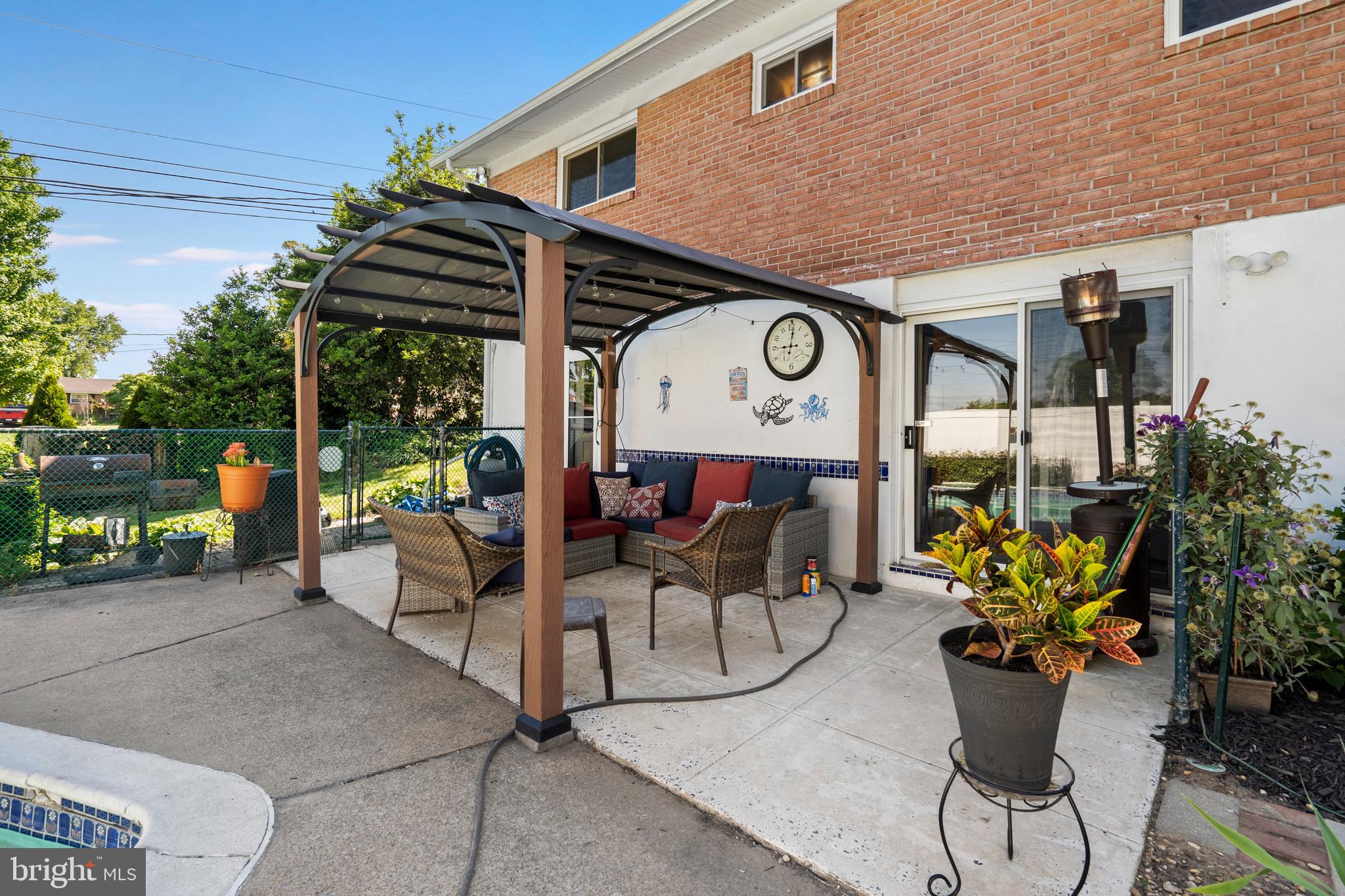 GREENBERRY HILLS - Residential