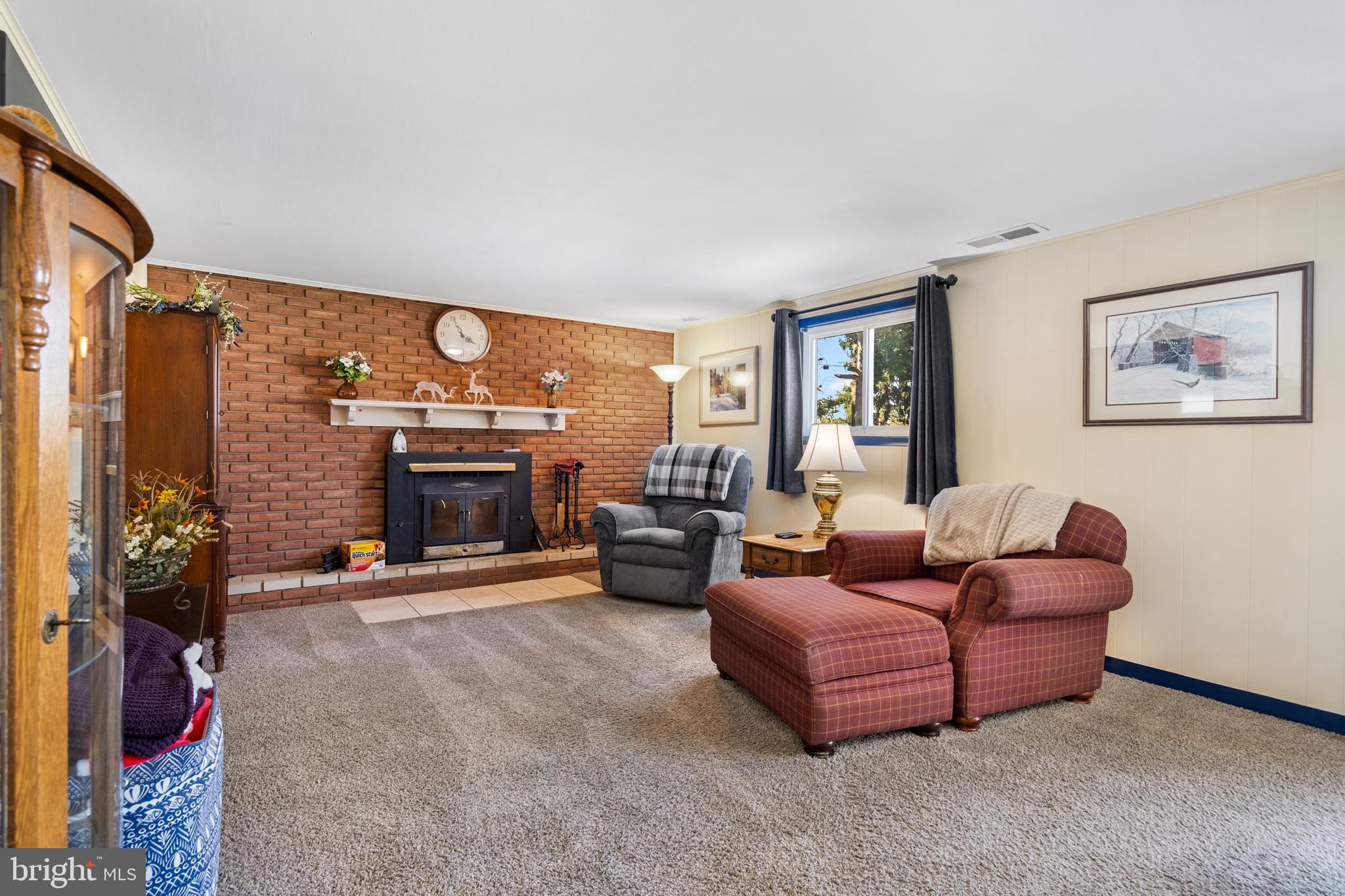 GREENBERRY HILLS - Residential