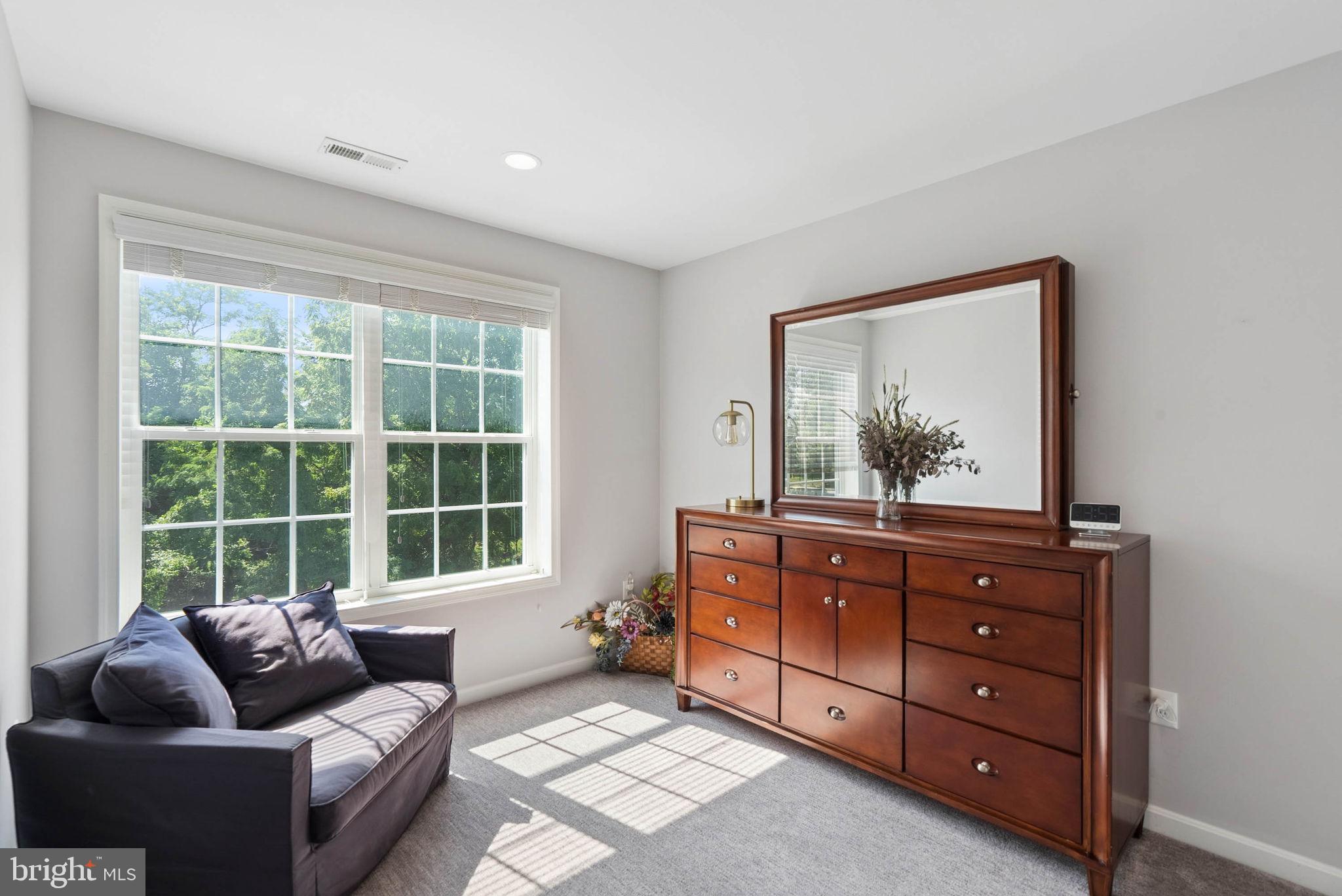KIRK ACRES - Residential