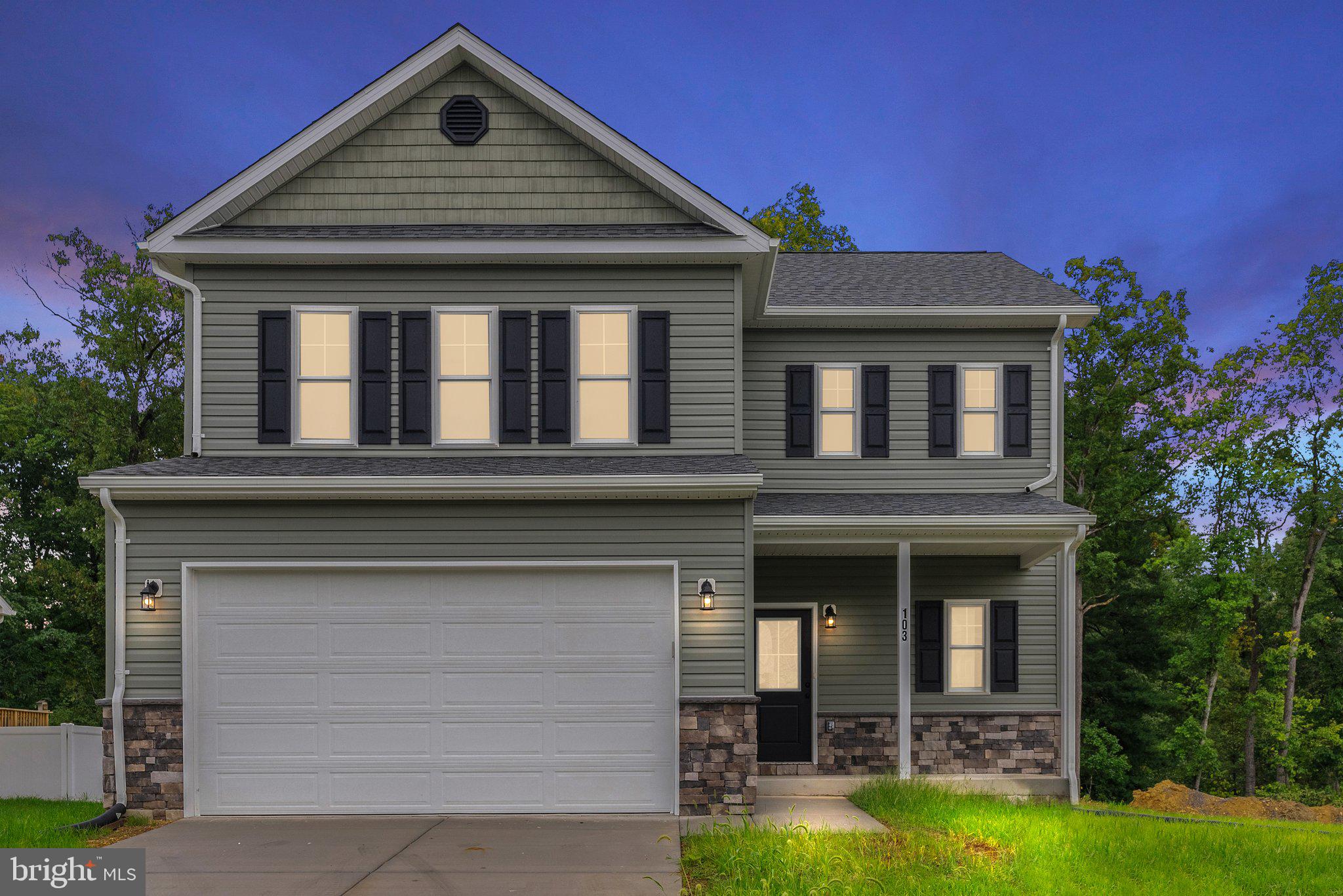 MIDDLE CREEK VISTAS - Residential