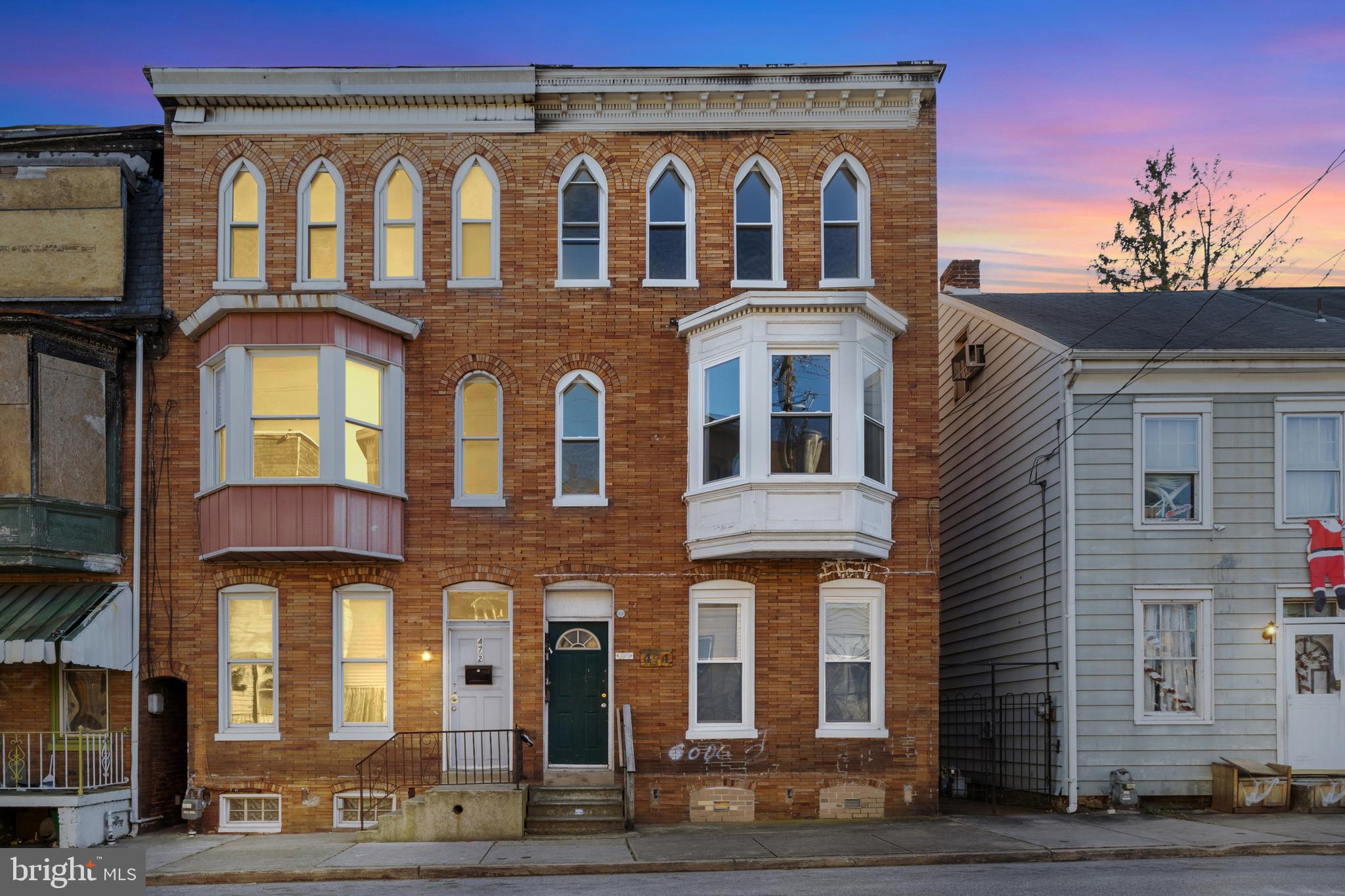 WEST END - Residential