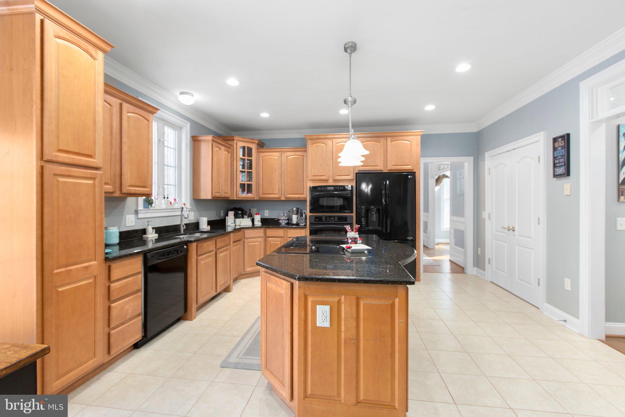 ESTATES AT ROBERTS POND - Residential
