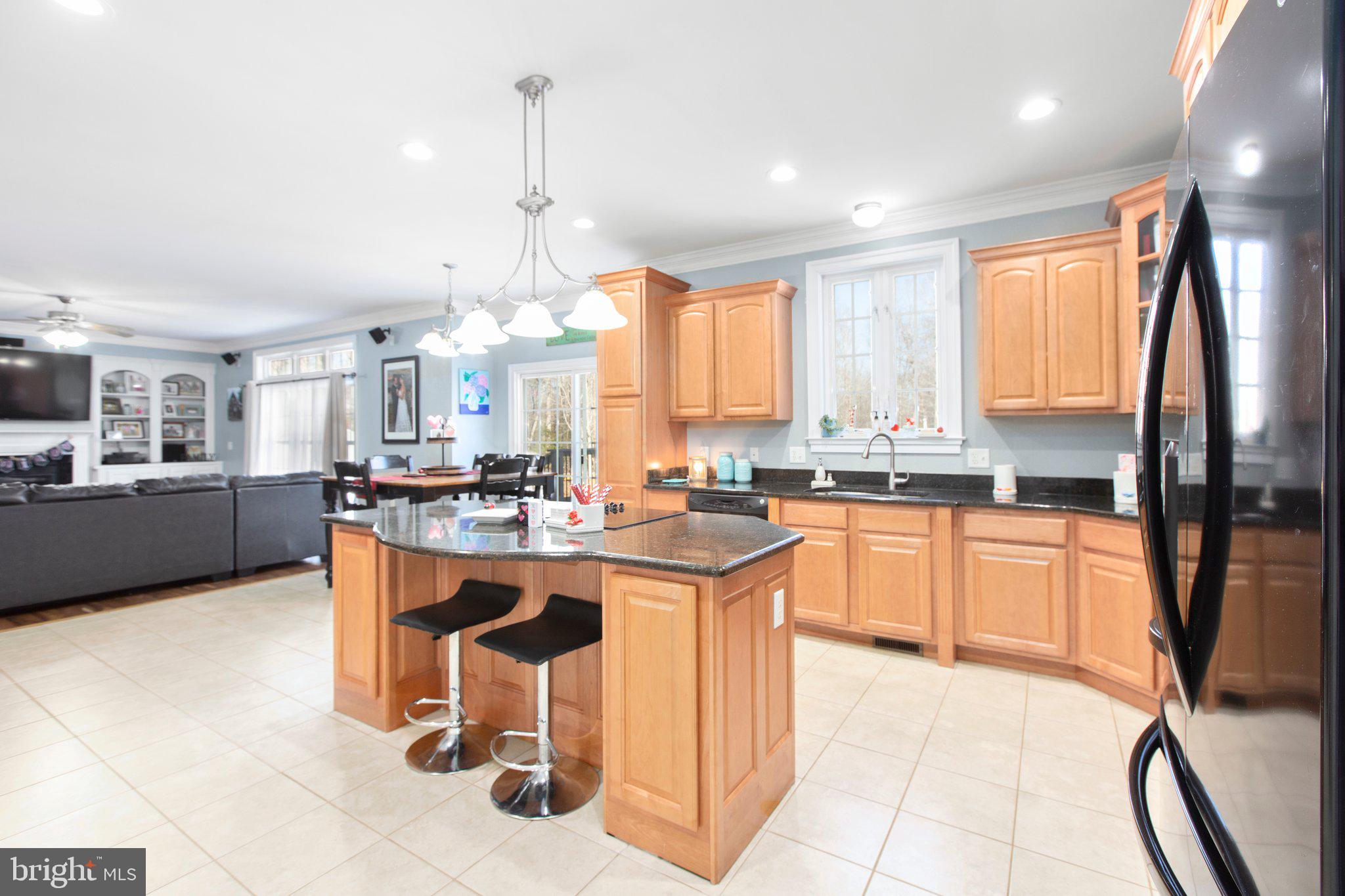 ESTATES AT ROBERTS POND - Residential