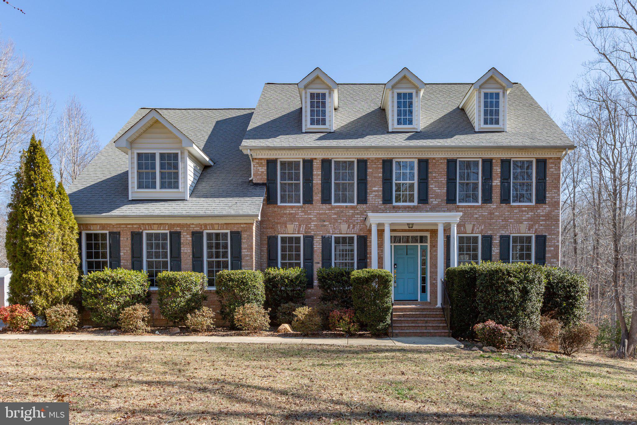 ESTATES AT ROBERTS POND - Residential