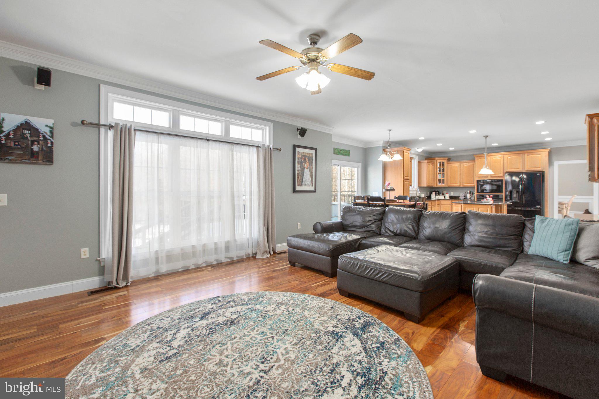 ESTATES AT ROBERTS POND - Residential