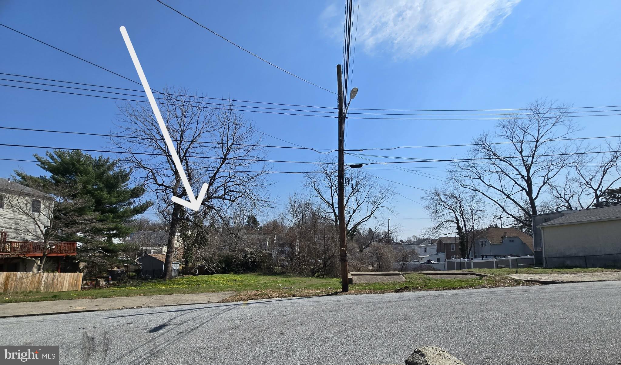 Vacant lot located in Upland Borough, PA. This property offers a great opportunity for a variety of potential uses, subject to township approvals. The lot is cleared and ready for development. Conveniently located near major roadways, local amenities, and public transportation. Buyer is responsible for verifying zoning, permitted uses, and any required approvals with Upland Borough.
The lot next to it with Tax ID #47-00-00621-00 is also for sell separately.
The lot has not an official address, but is right around the corner of 9th street, in the right-hand side, you can use these coordinates to find it on google maps 39.858354, -75.380104.