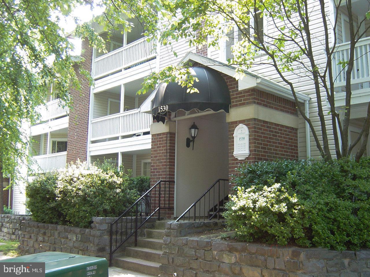 Welcome to this totally updated 1 bedroom, 1 bathroom condo in the highly desirable Fountain at McLean. Located in a prime location in Tysons Corner, this unit is within walking distance to 2 metro station, Tysons Galleria, The Boro, offering a variety of dining, shopping, and grocery, etc. Living at the Fountains offers you access to fantastic amenities, including a pool, hot tub, clubhouse, gym, and sauna. Don’t miss this opportunity to enjoy a beautifully updated home with modern conveniences in this very desirable location. Owner RE Licensed.