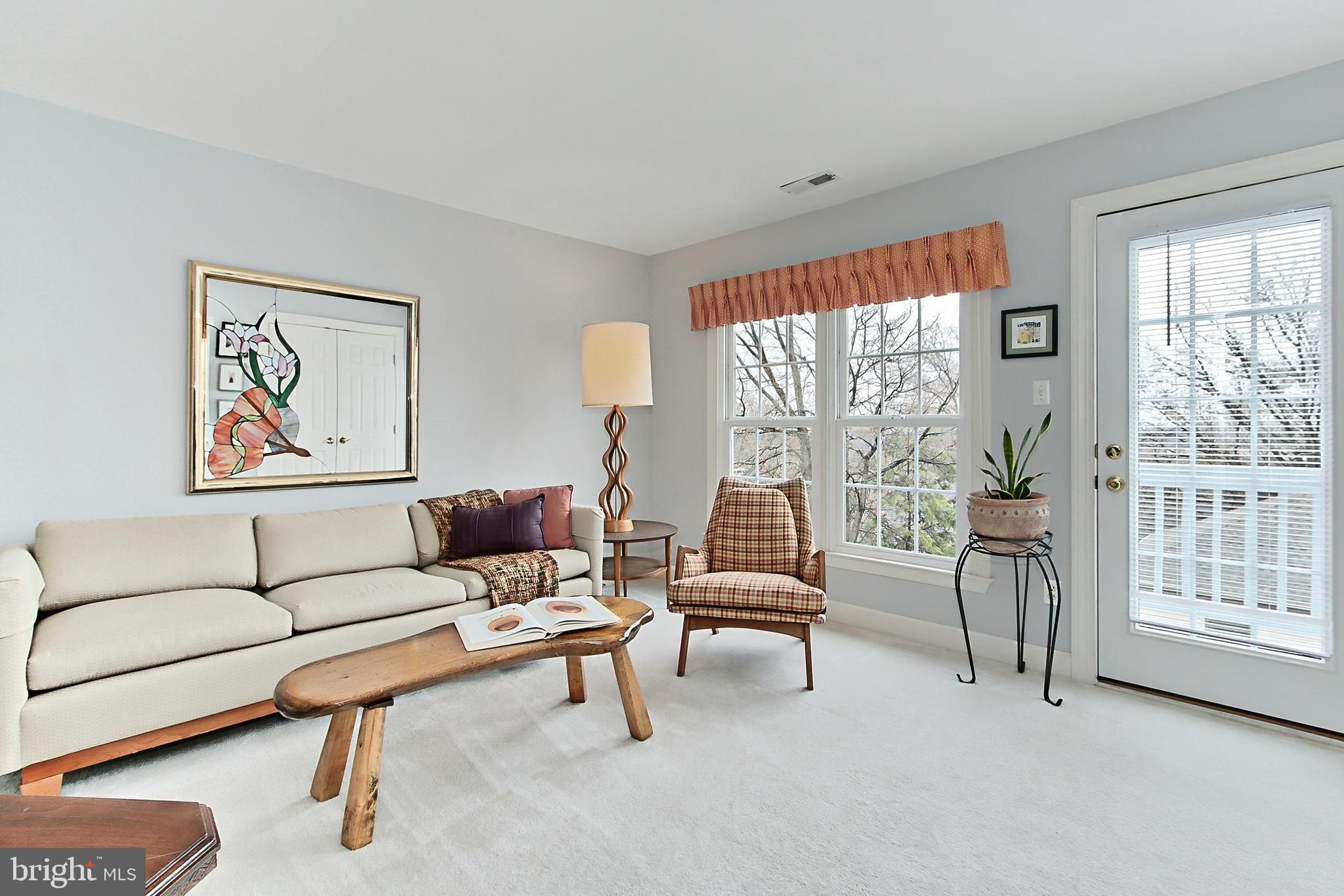 SPY HILL - Residential