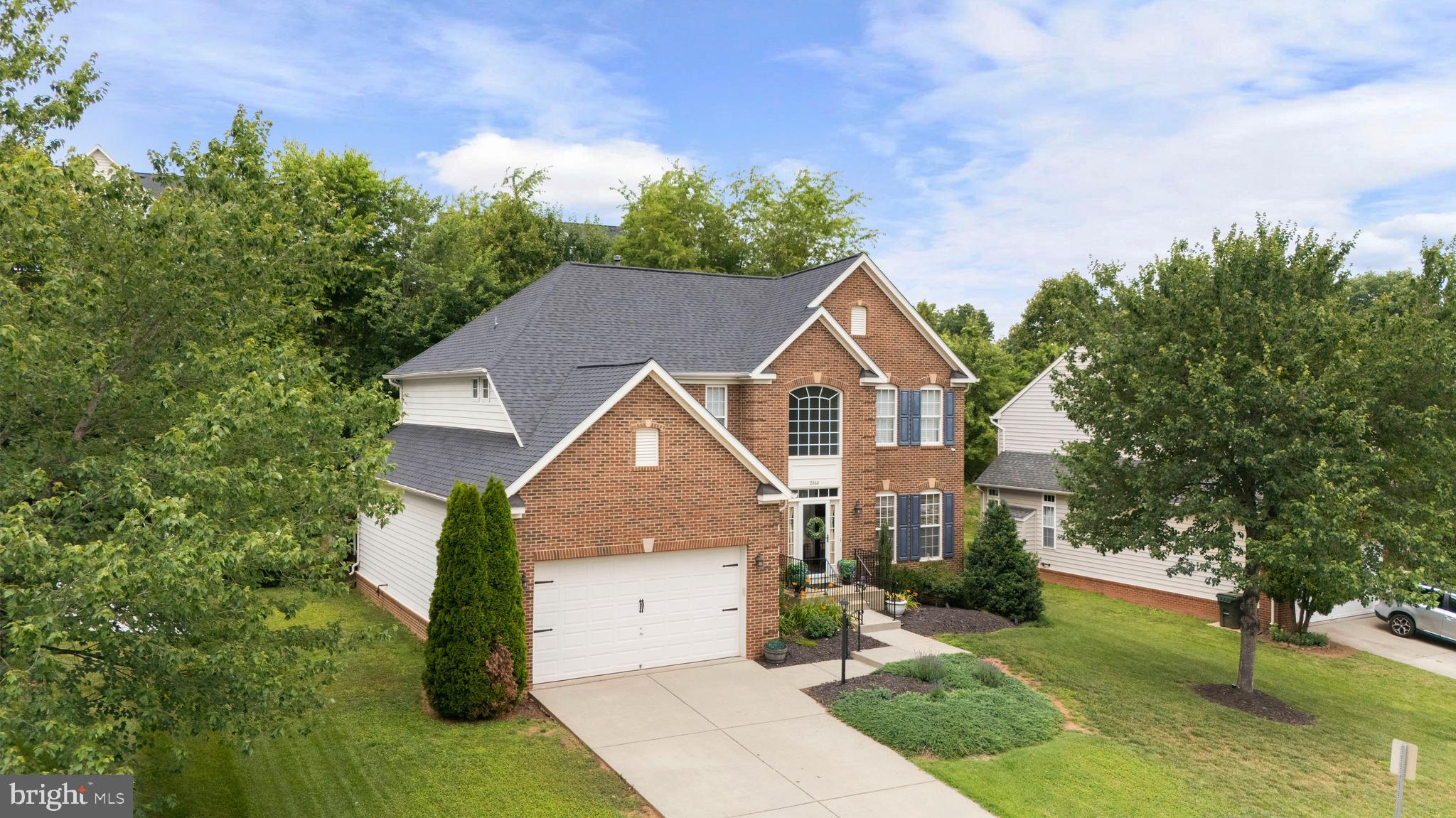 COUNTRY CLUB ESTATES - Residential