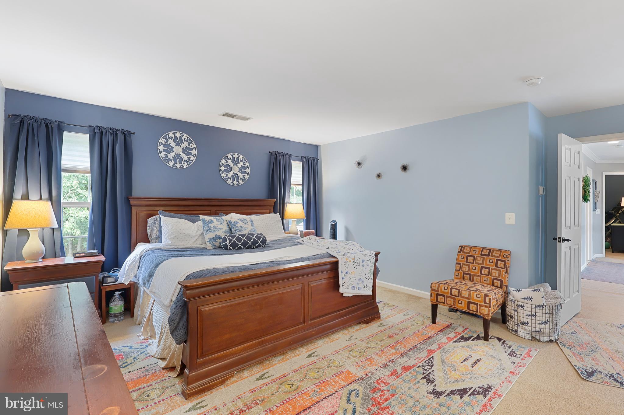 COUNTRY CLUB ESTATES - Residential
