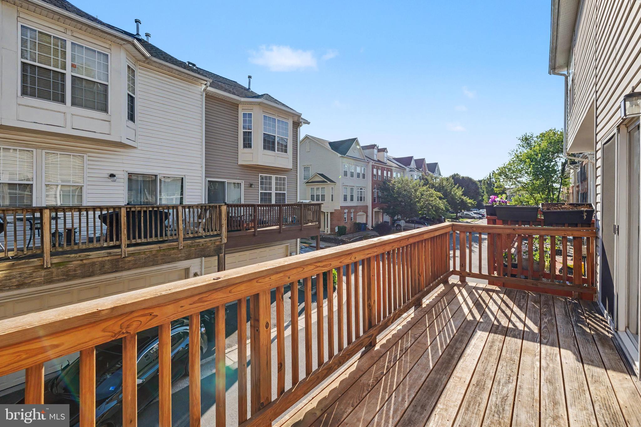 POTOMAC LAKES - Residential