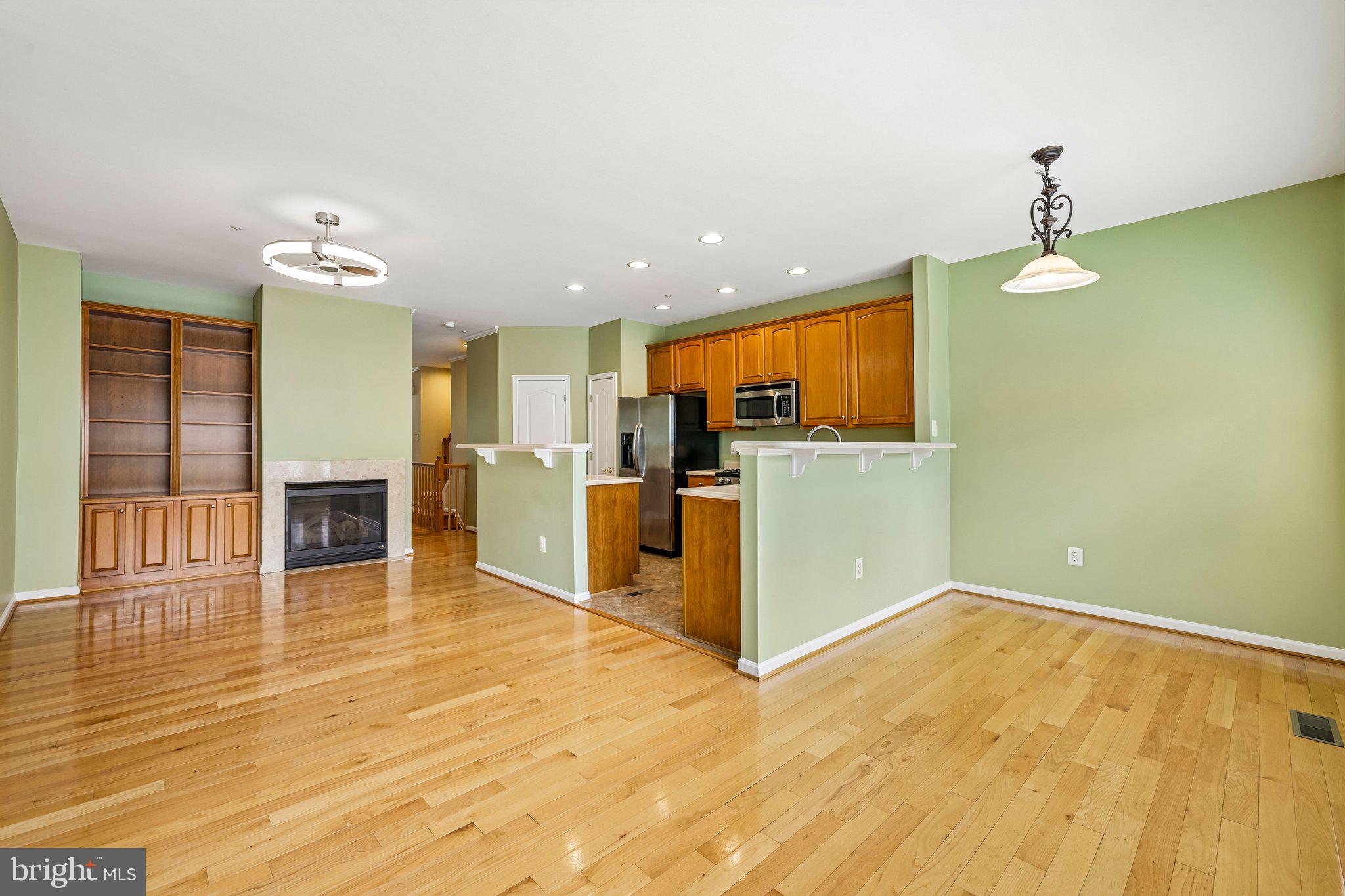 GOVERNORS GRANT - Residential