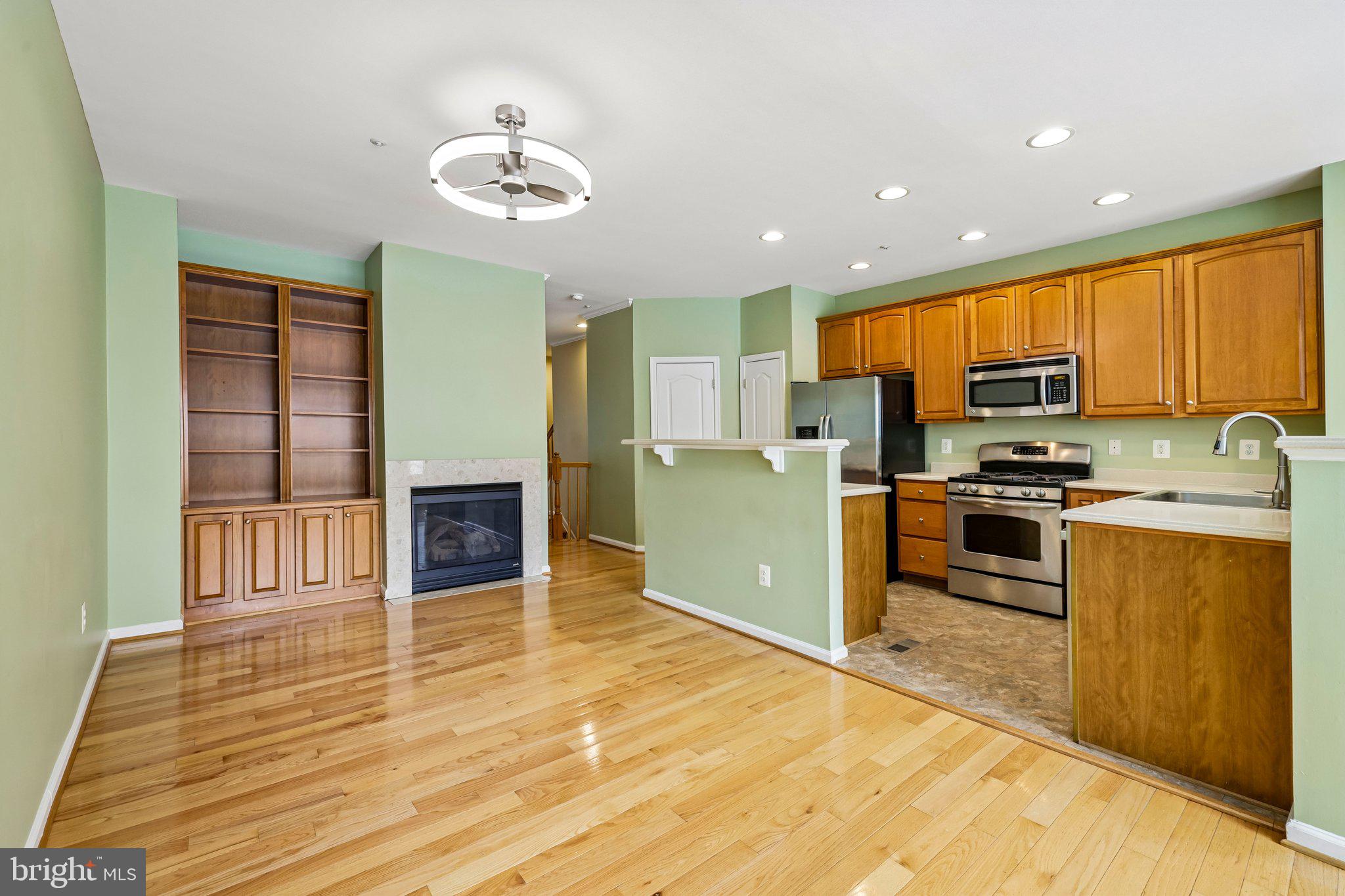 GOVERNORS GRANT - Residential