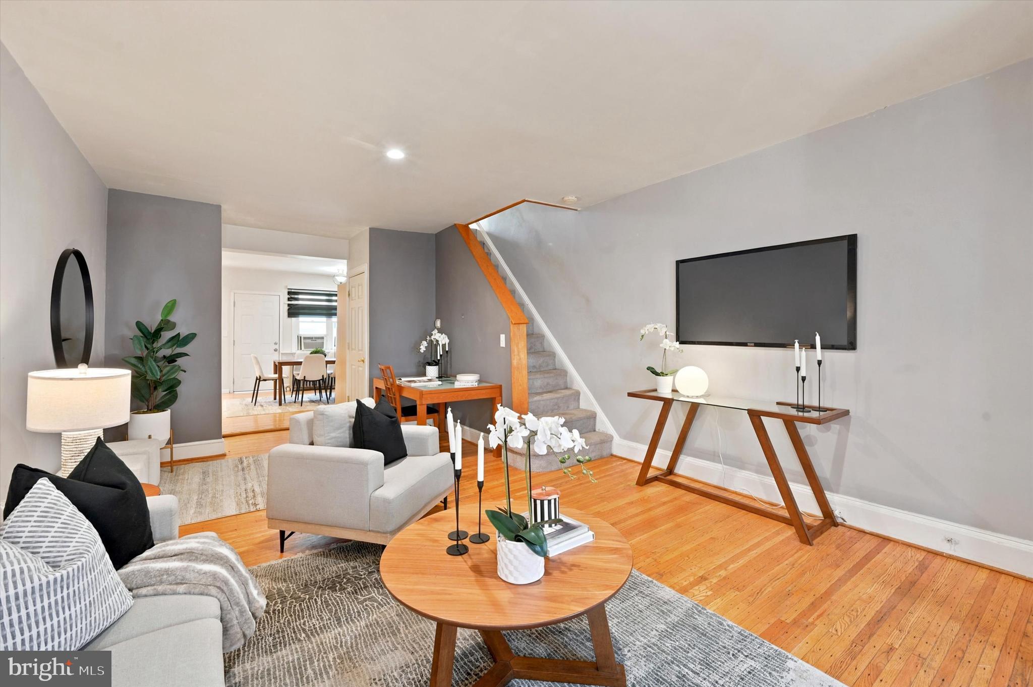 WHITMAN - Residential