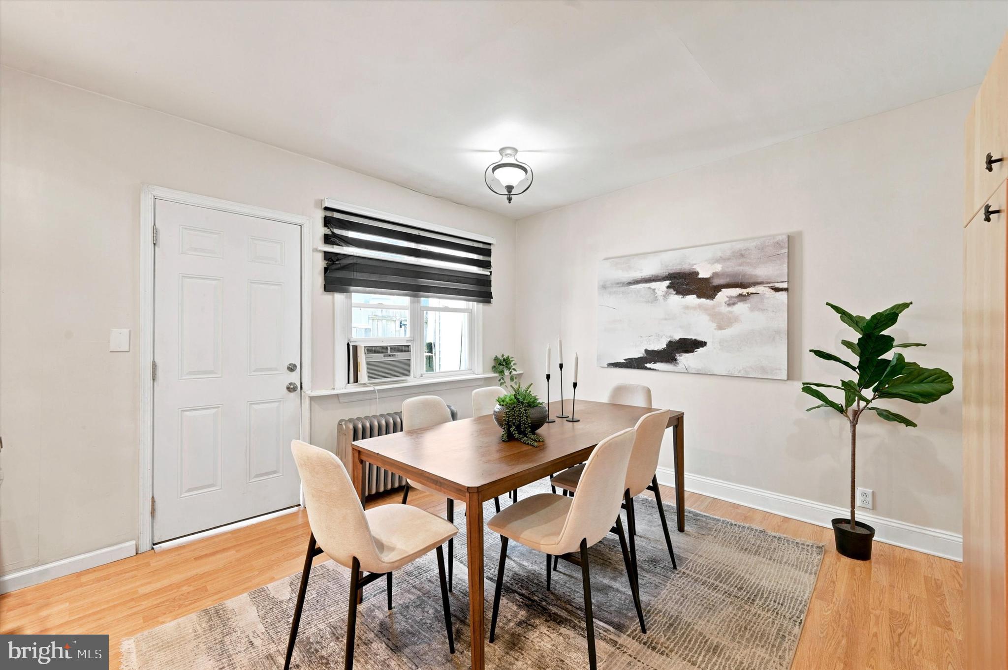 WHITMAN - Residential