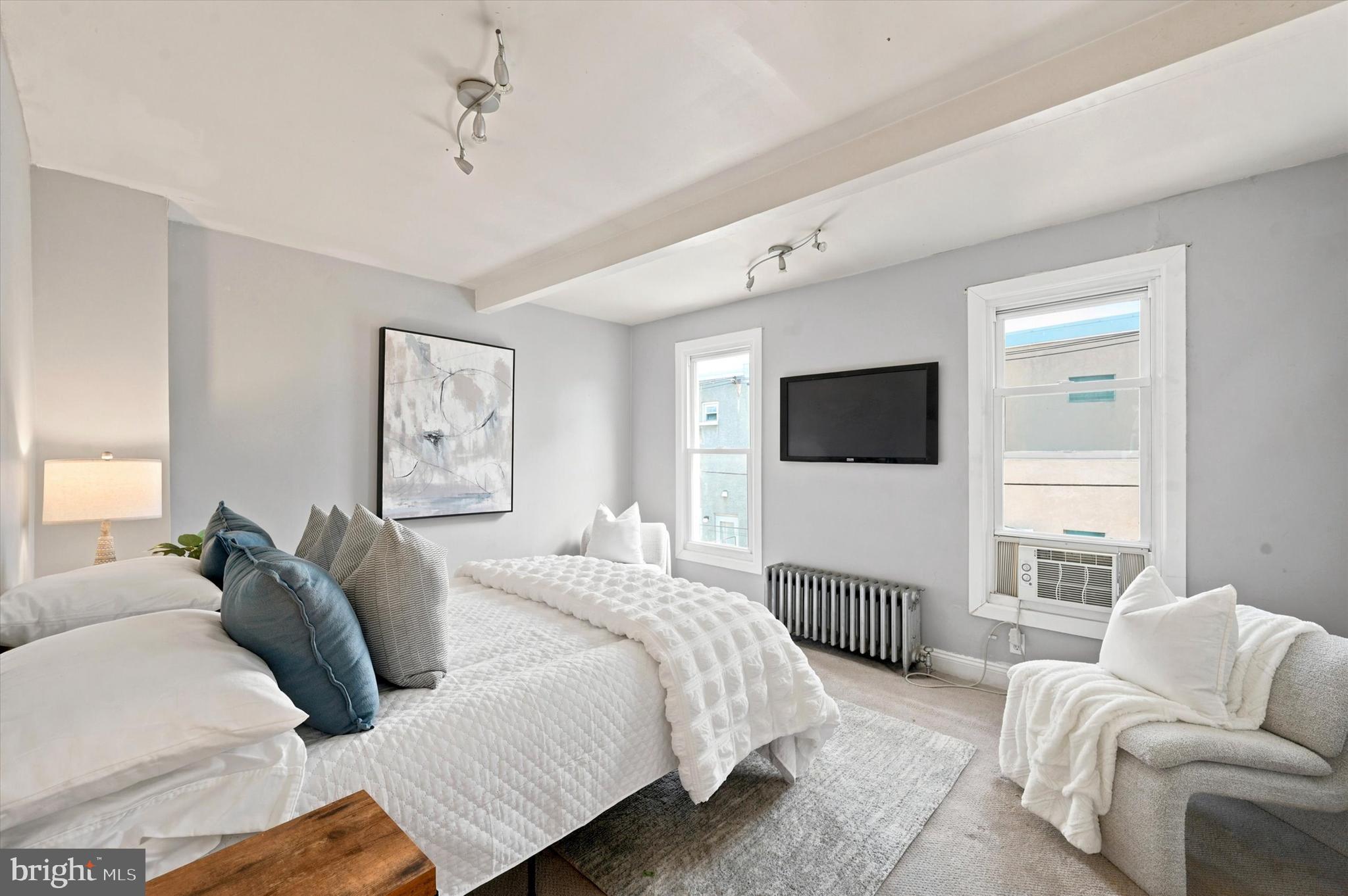 WHITMAN - Residential