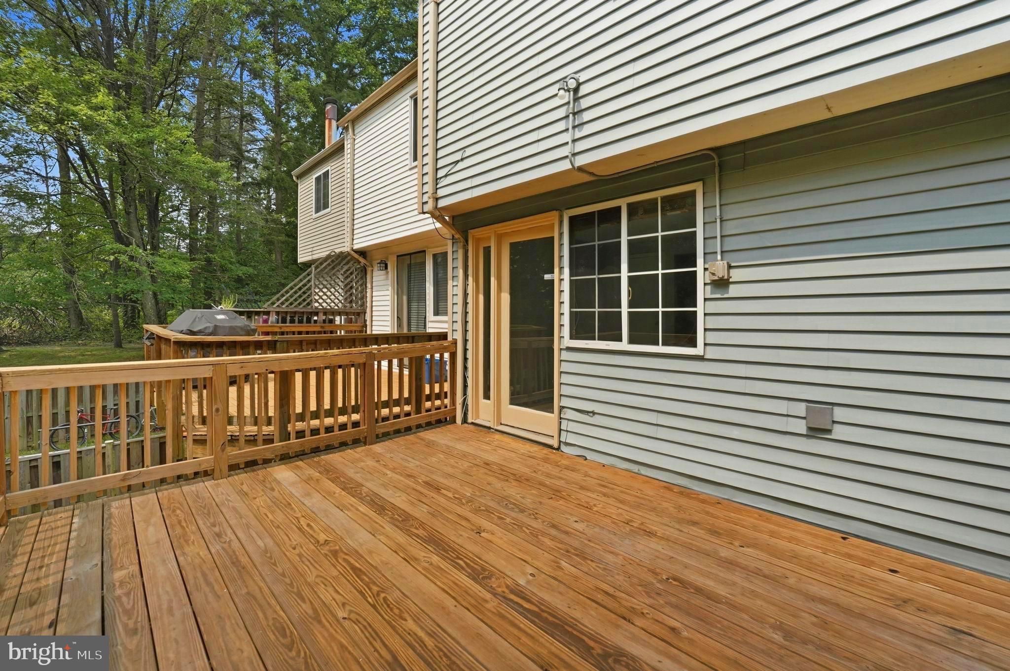 NEWINGTON COMMONS - Residential