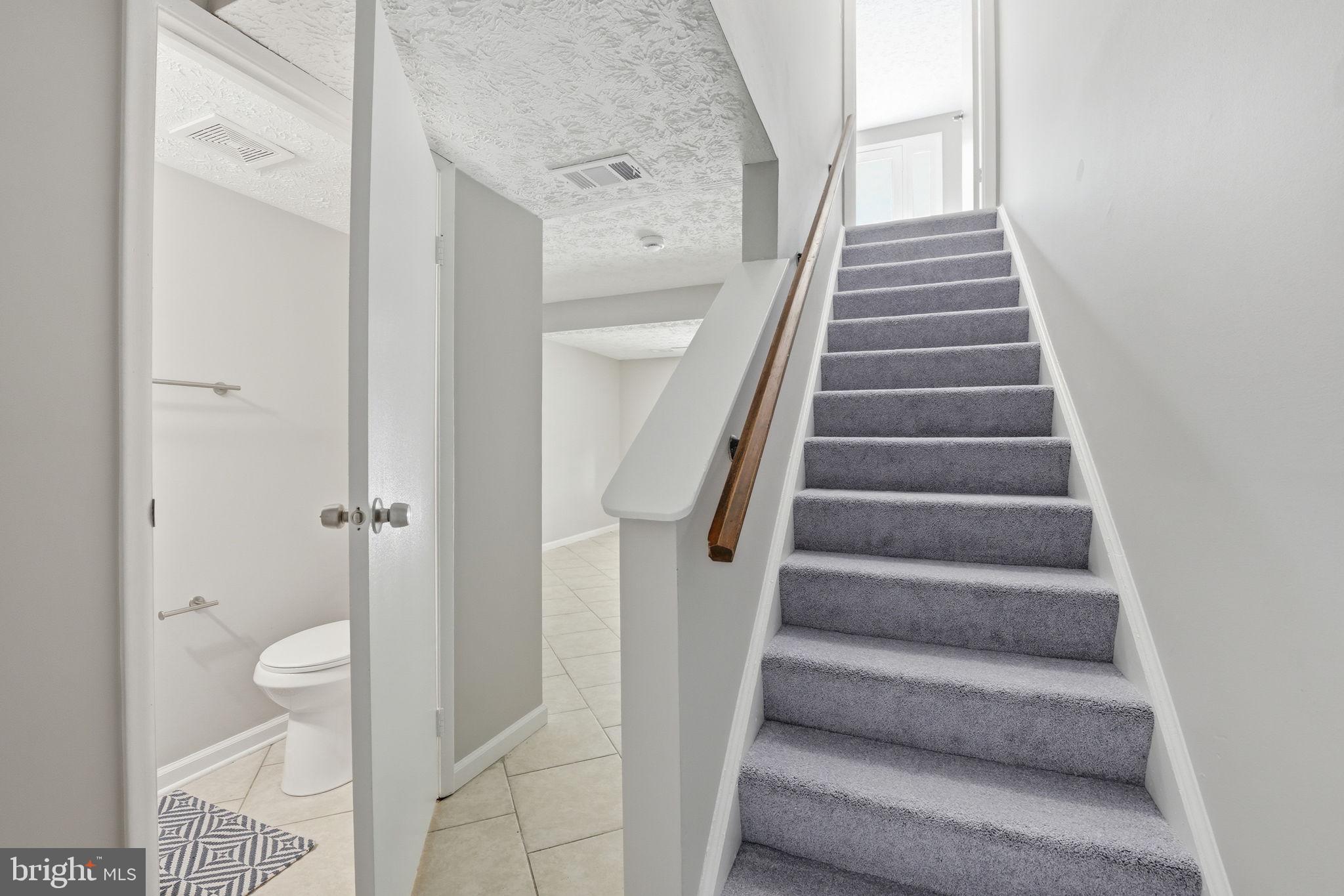 NEWINGTON COMMONS - Residential