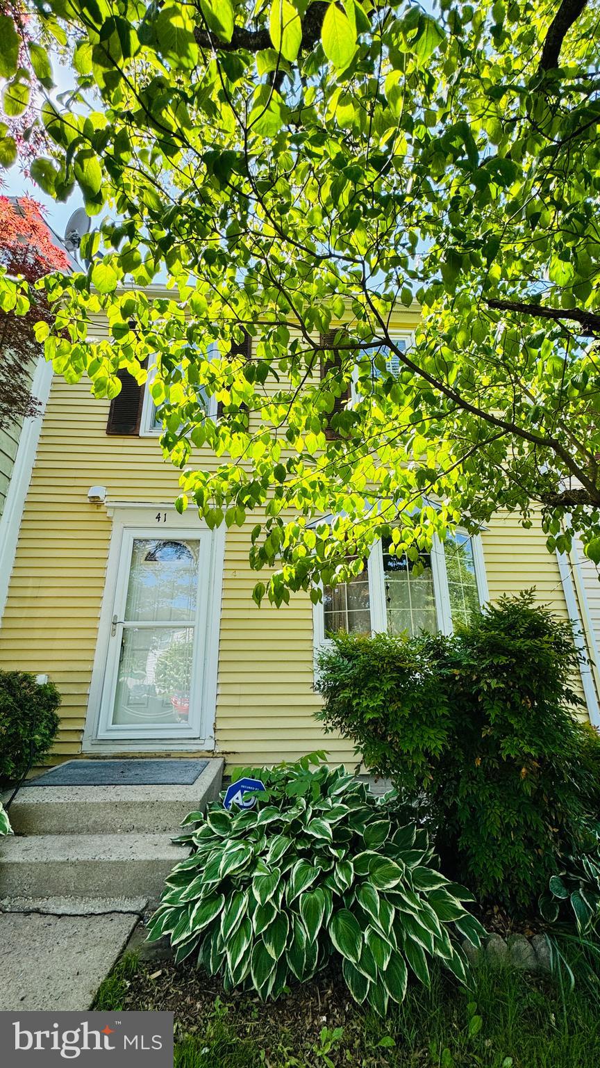MINERAL SPRINGS VILL TH - Residential