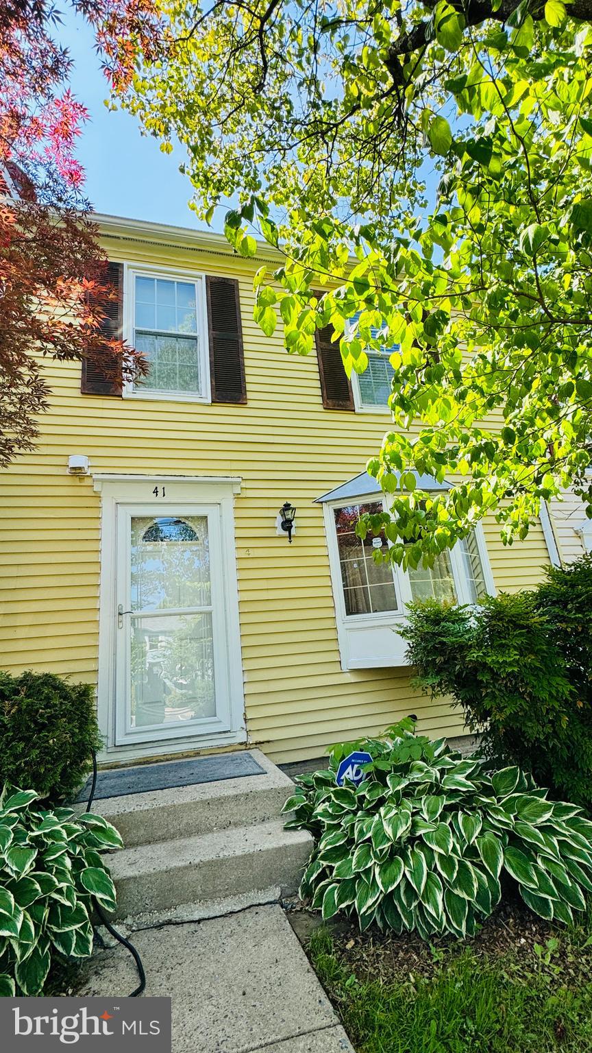 MINERAL SPRINGS VILL TH - Residential