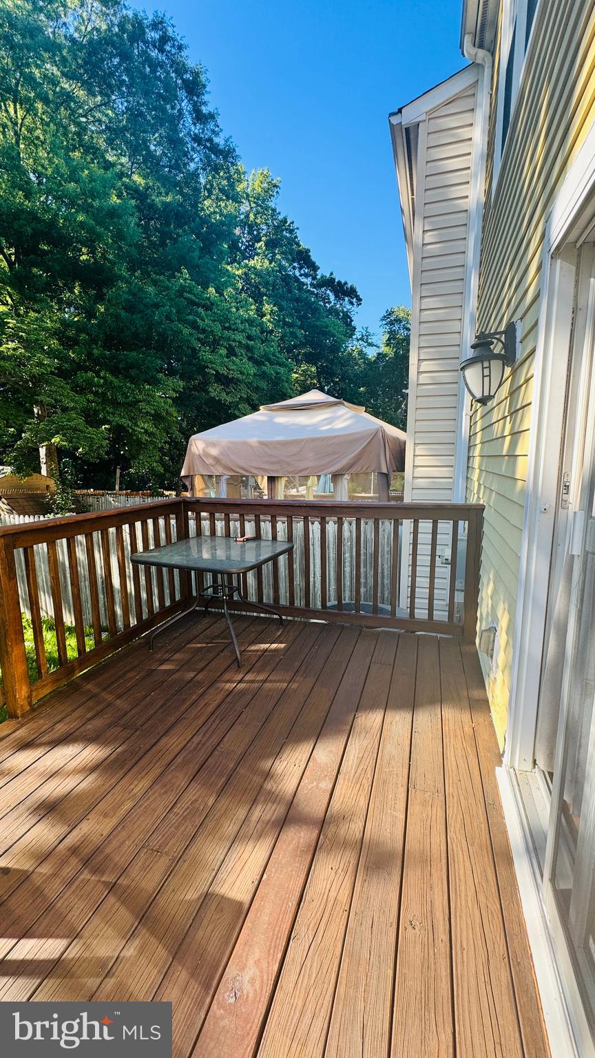 MINERAL SPRINGS VILL TH - Residential