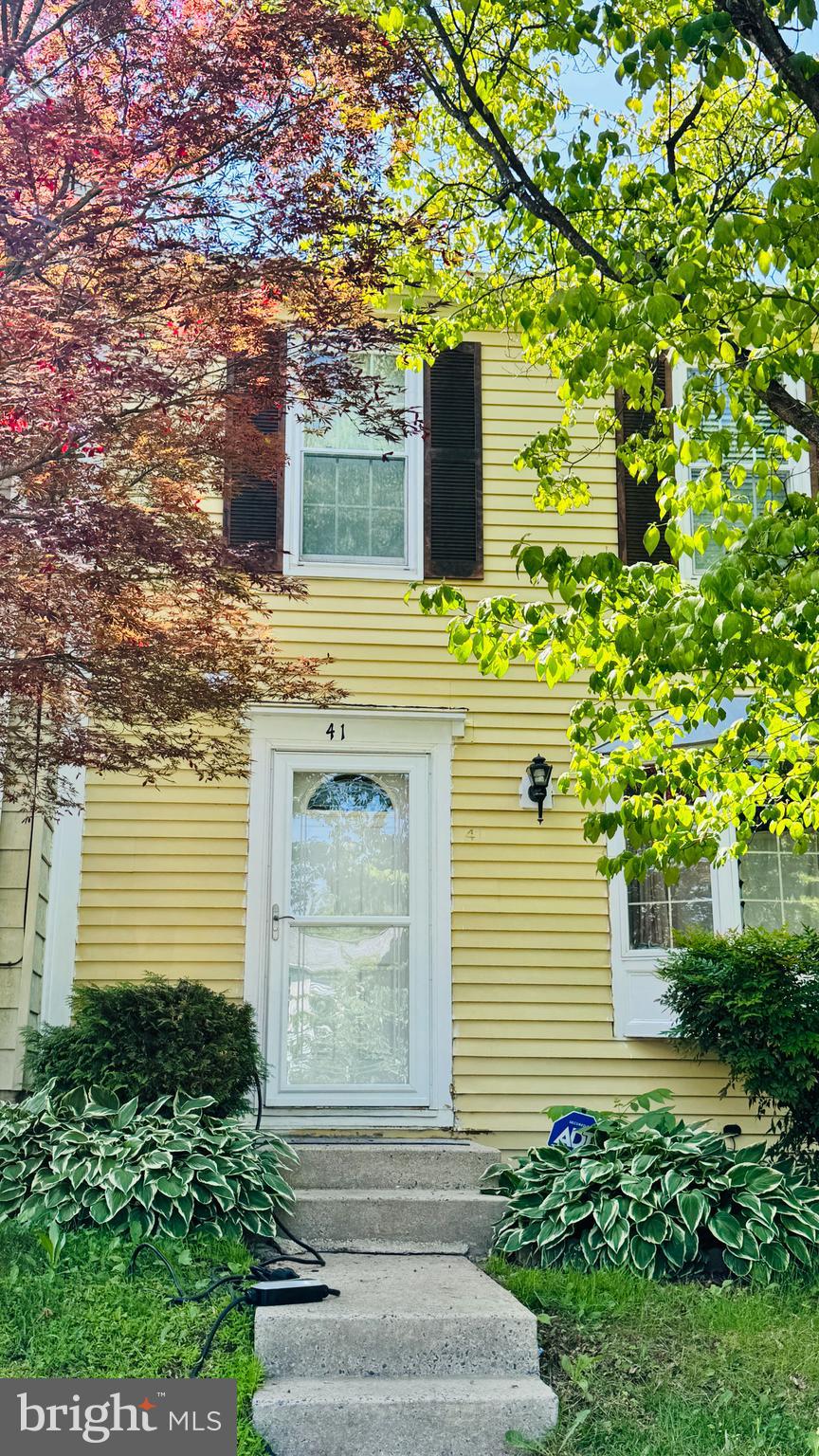 MINERAL SPRINGS VILL TH - Residential