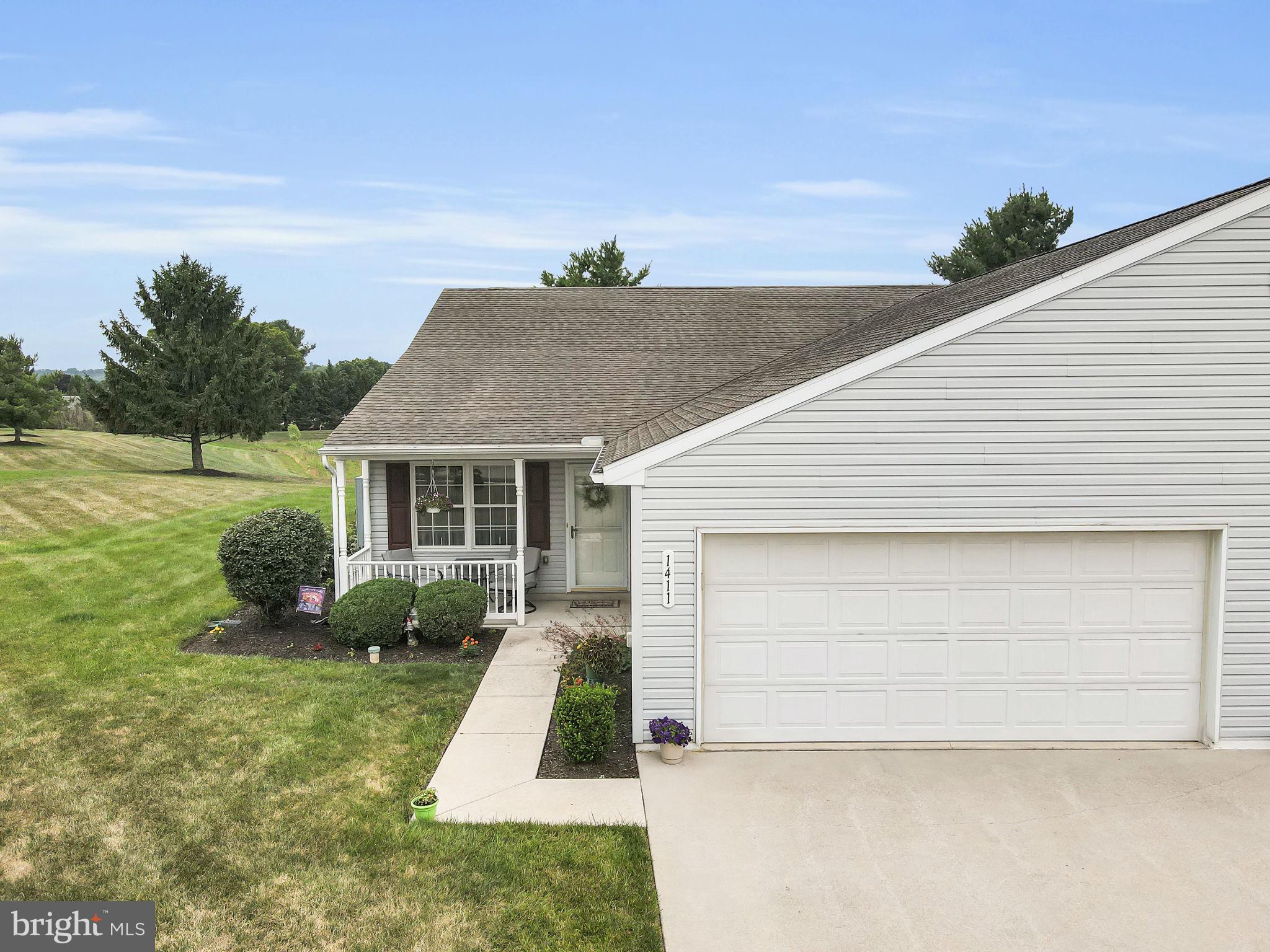 ROTH'S FARM VILLAGE - Residential