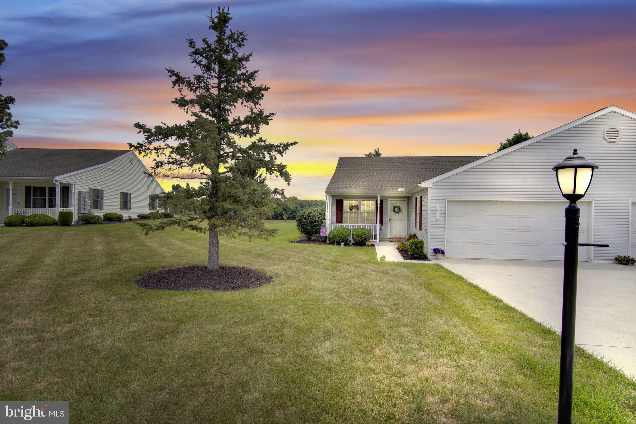 ROTH'S FARM VILLAGE - Residential