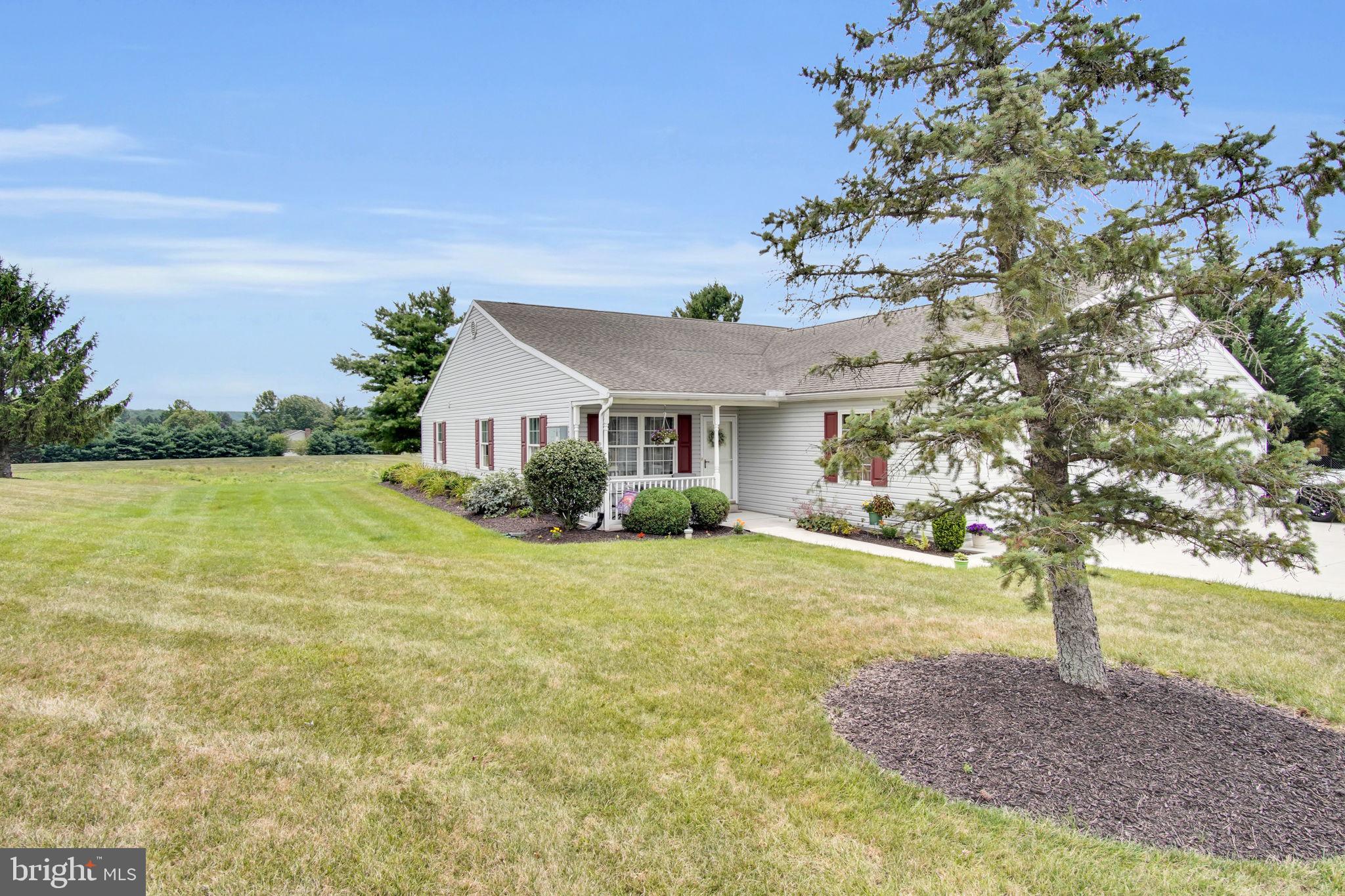 ROTH'S FARM VILLAGE - Residential