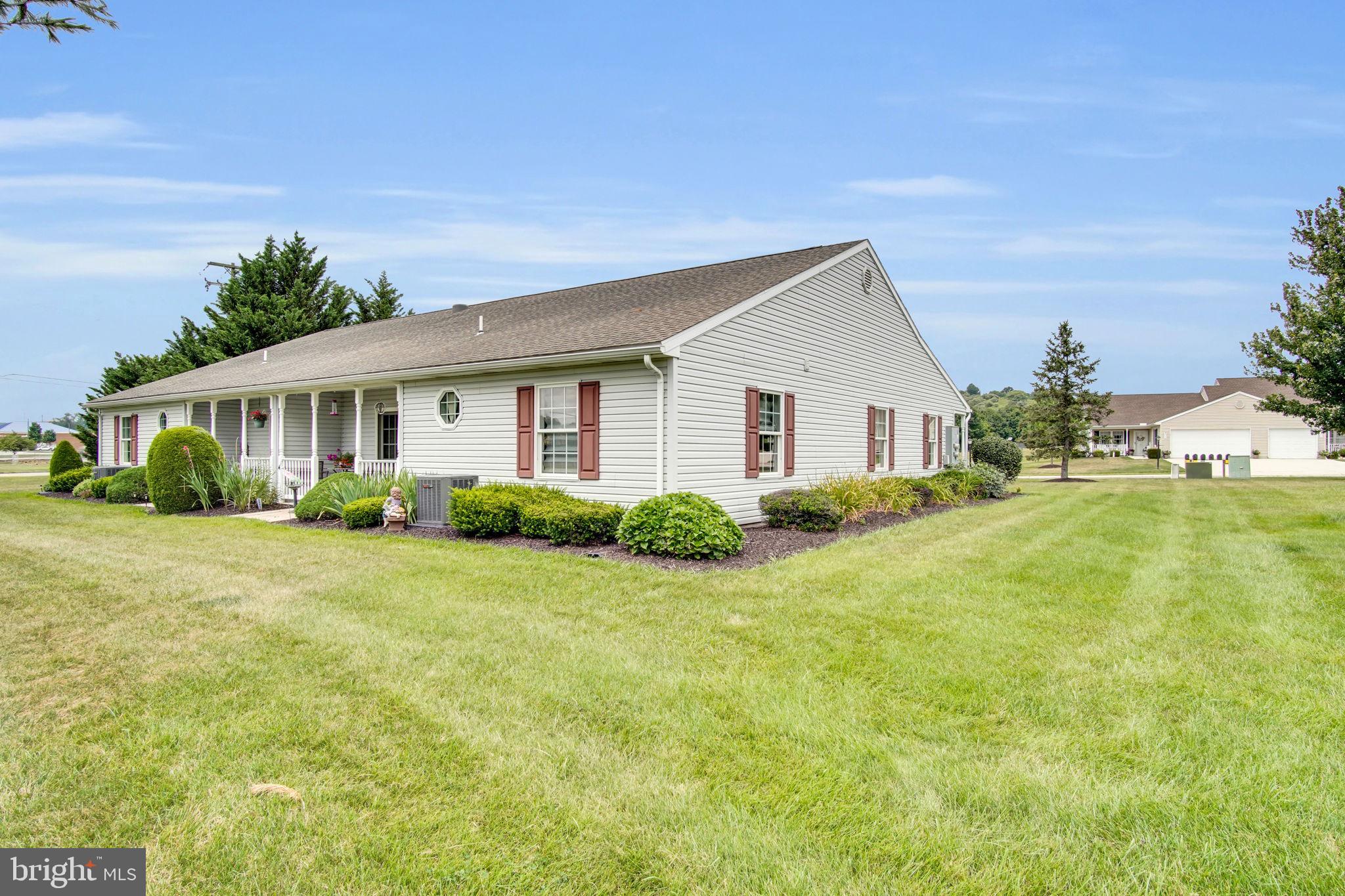 ROTH'S FARM VILLAGE - Residential