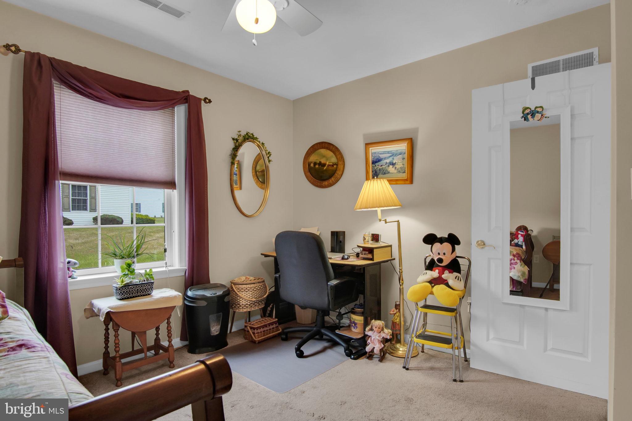 ROTH'S FARM VILLAGE - Residential