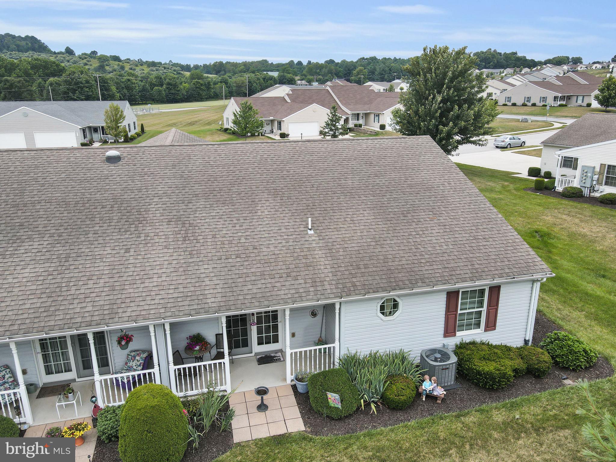 ROTH'S FARM VILLAGE - Residential