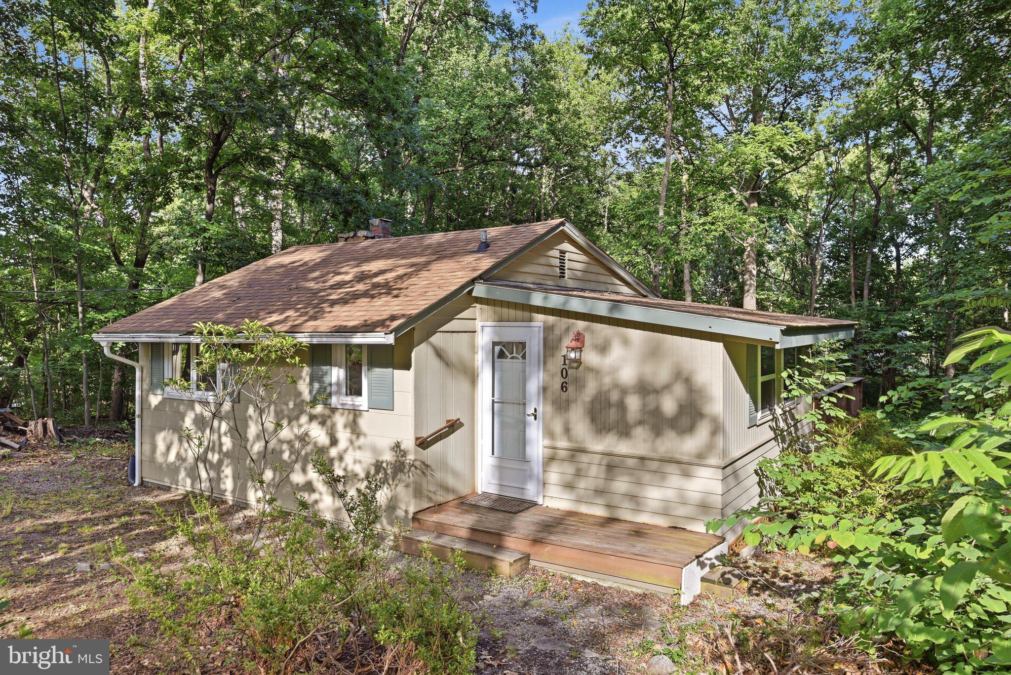 SHAWNEELAND - Residential