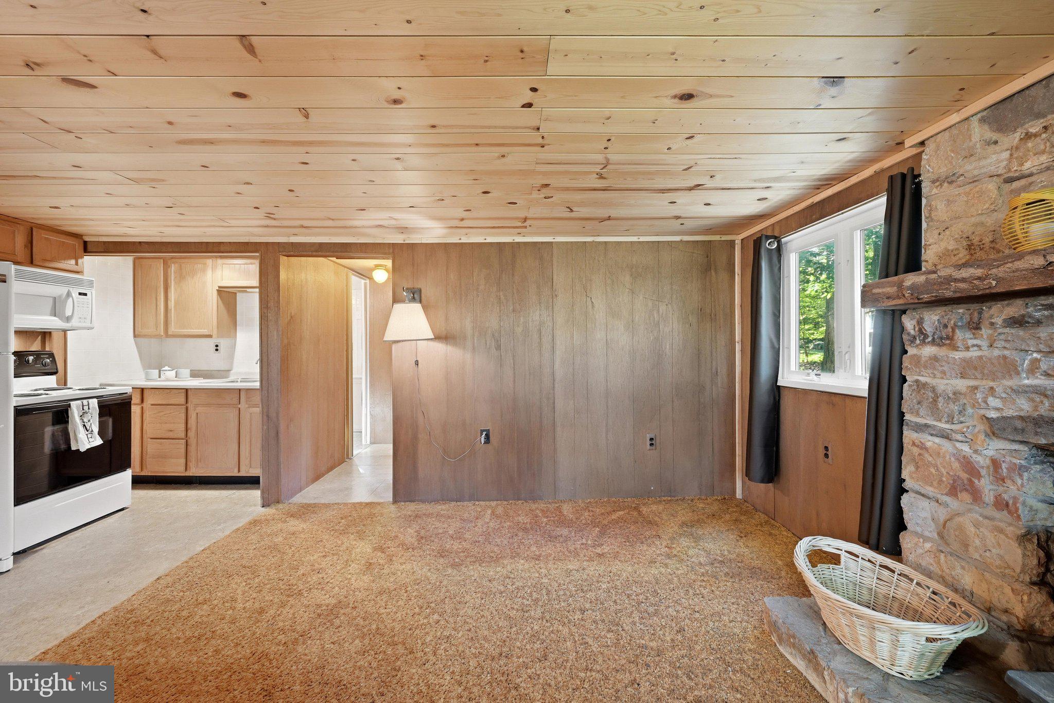 SHAWNEELAND - Residential