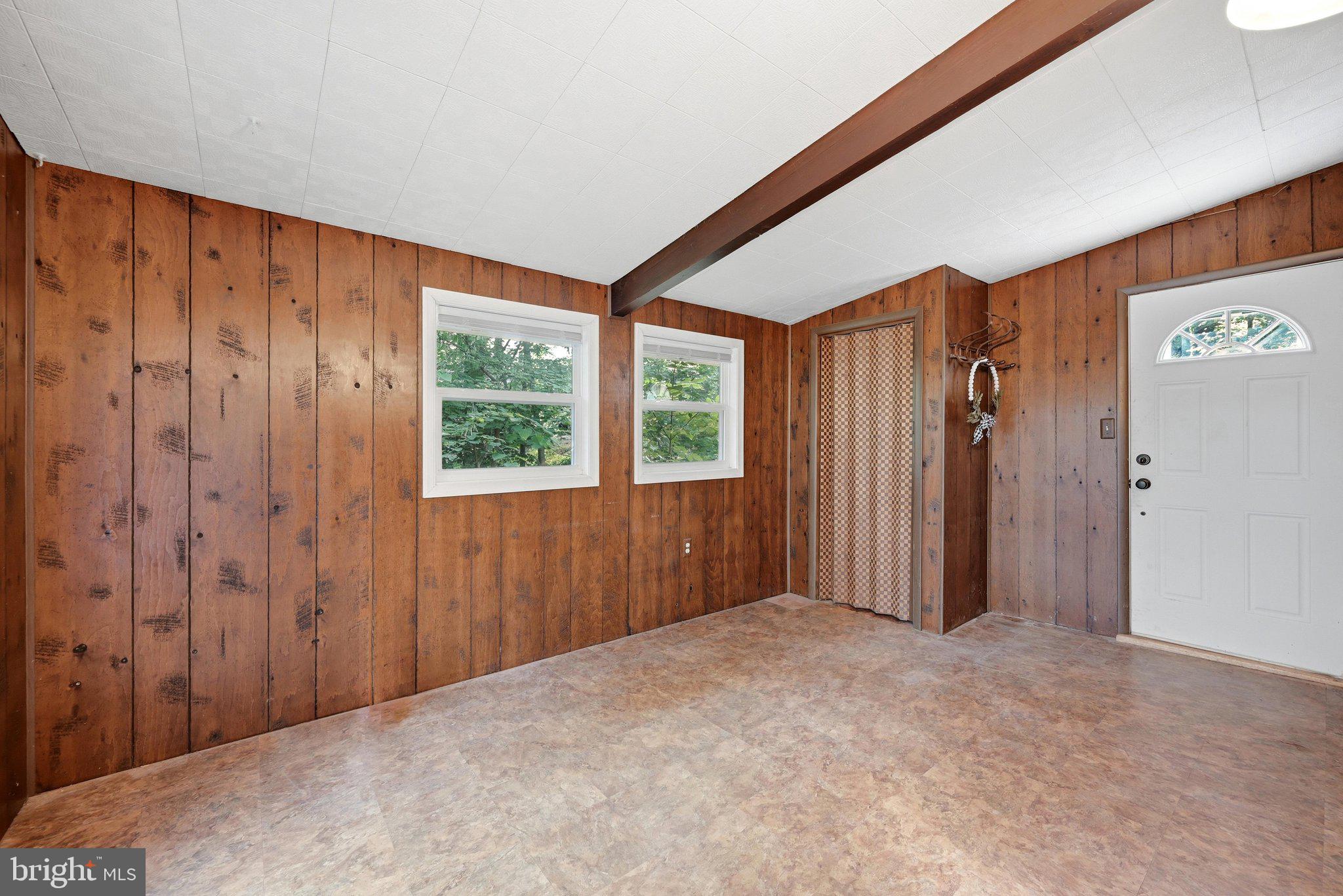 SHAWNEELAND - Residential