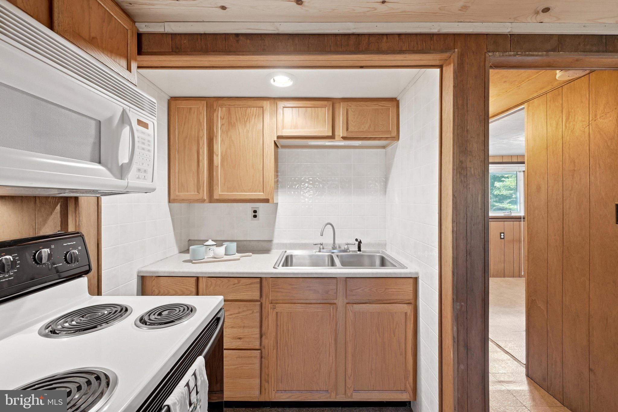 SHAWNEELAND - Residential