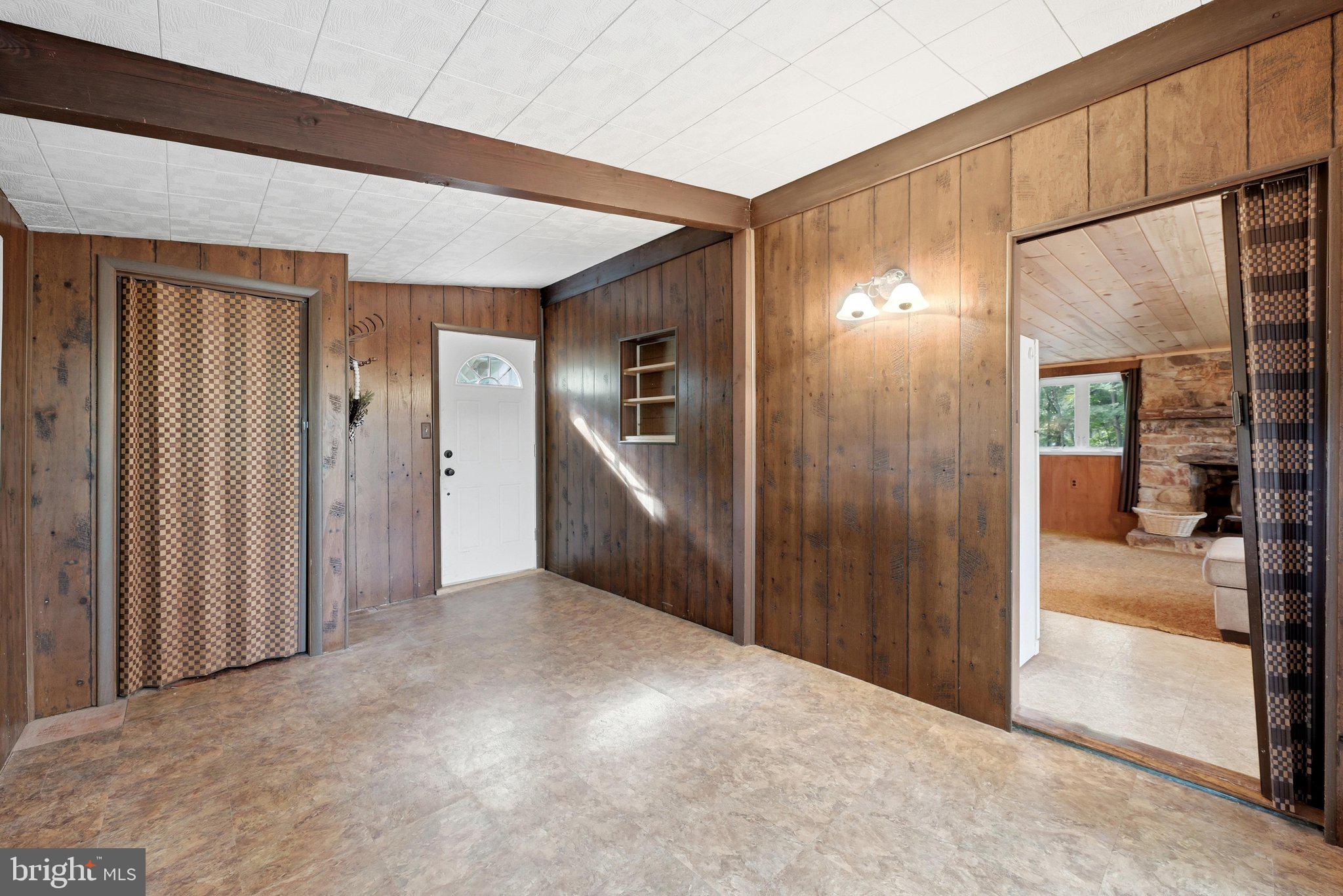 SHAWNEELAND - Residential