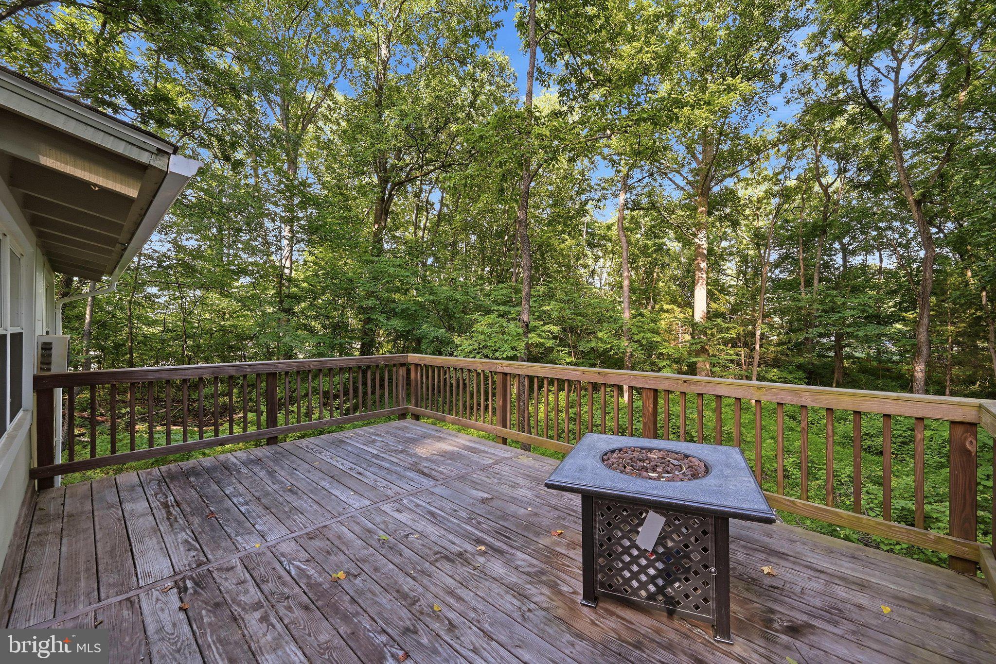 SHAWNEELAND - Residential