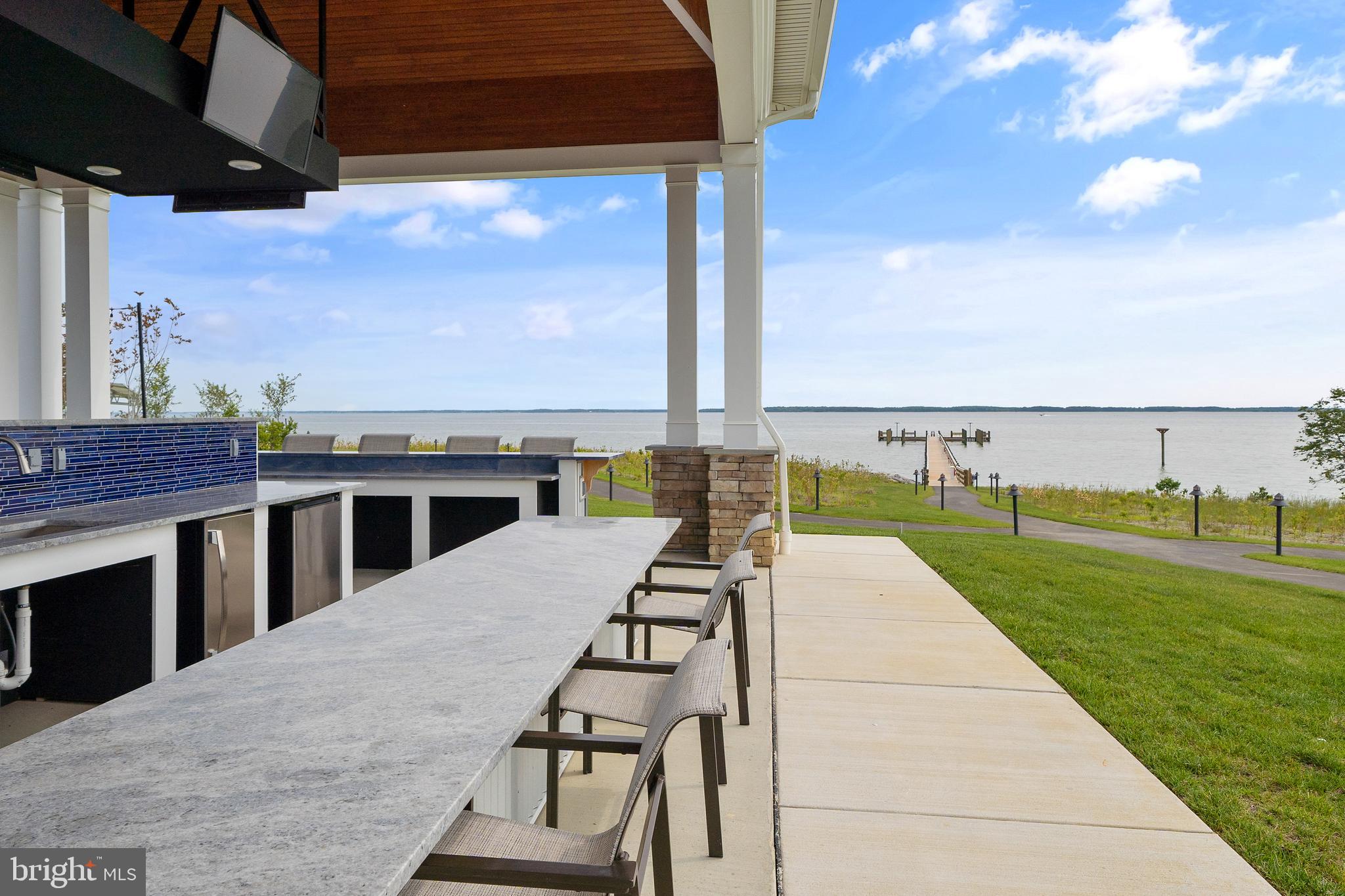 FOUR SEASONS AT KENT ISLAND - Residential