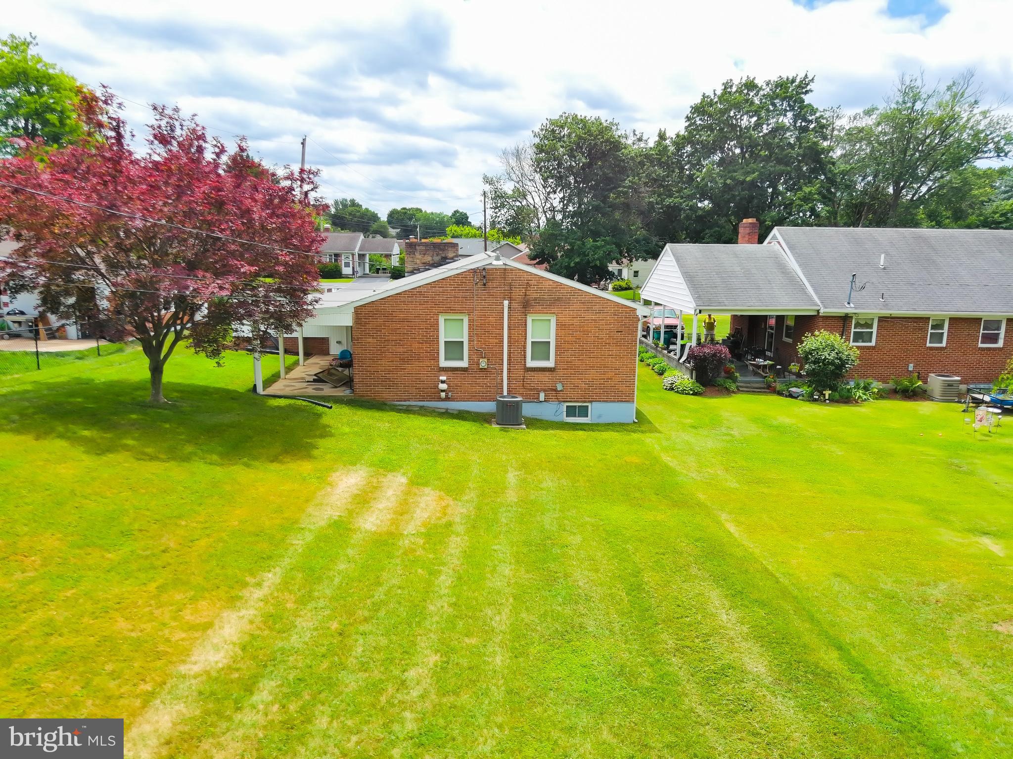 COLONIAL PARK - Residential