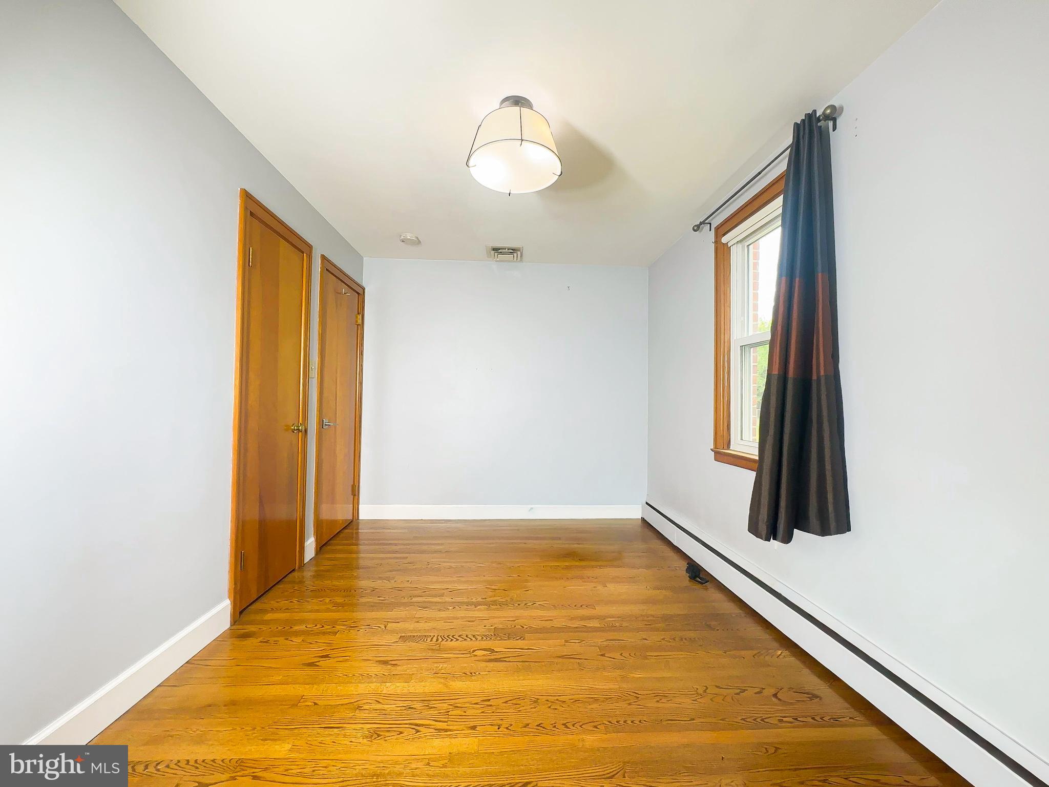 COLONIAL PARK - Residential