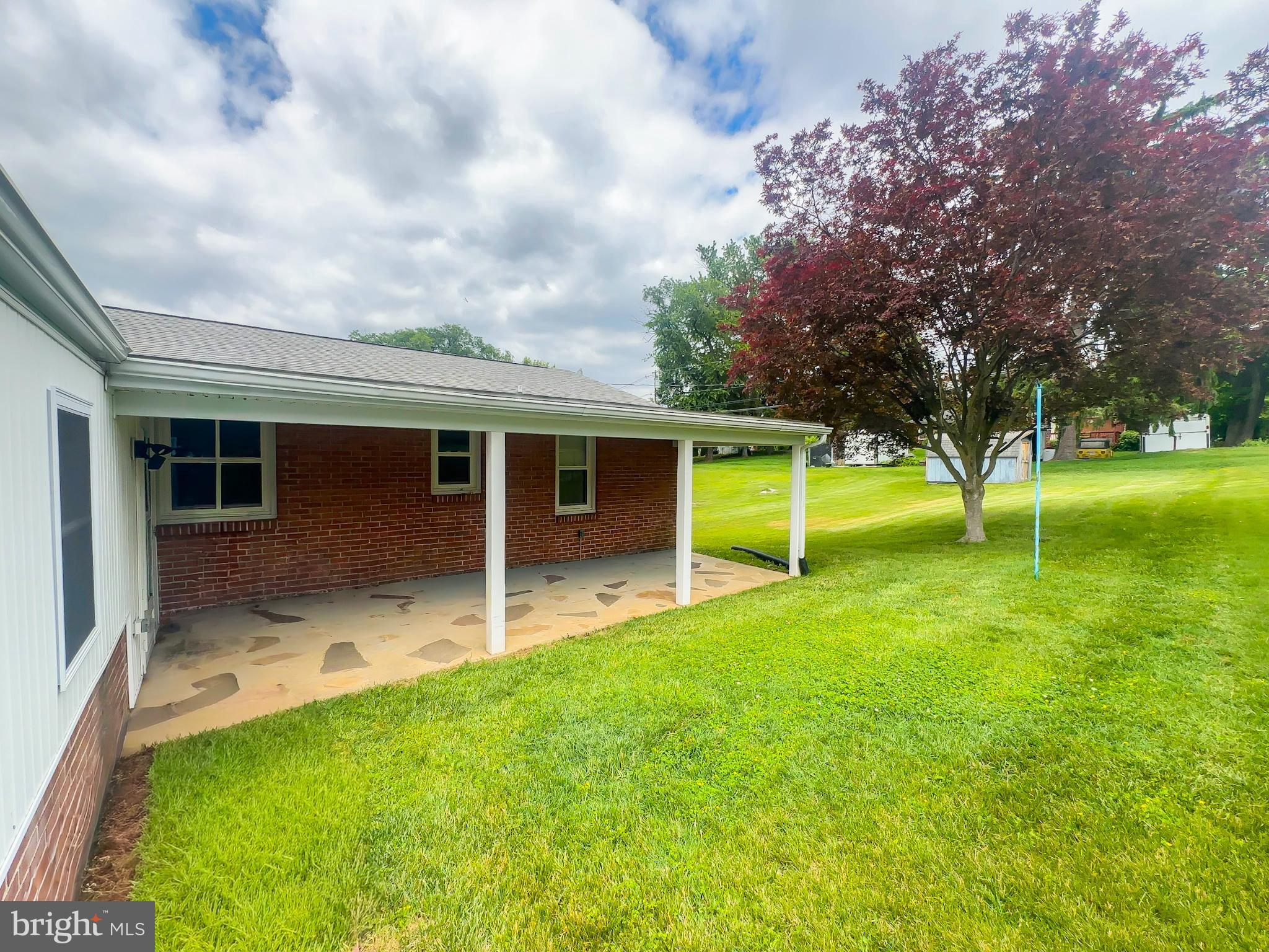 COLONIAL PARK - Residential