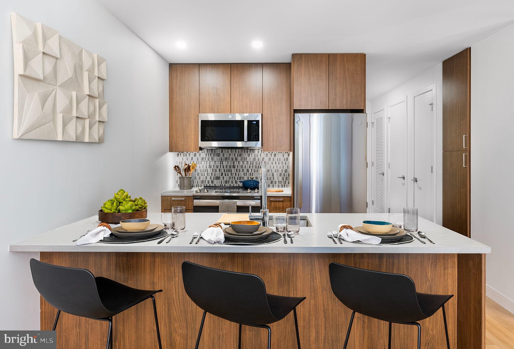 WASHINGTON SQ - Residential Lease
