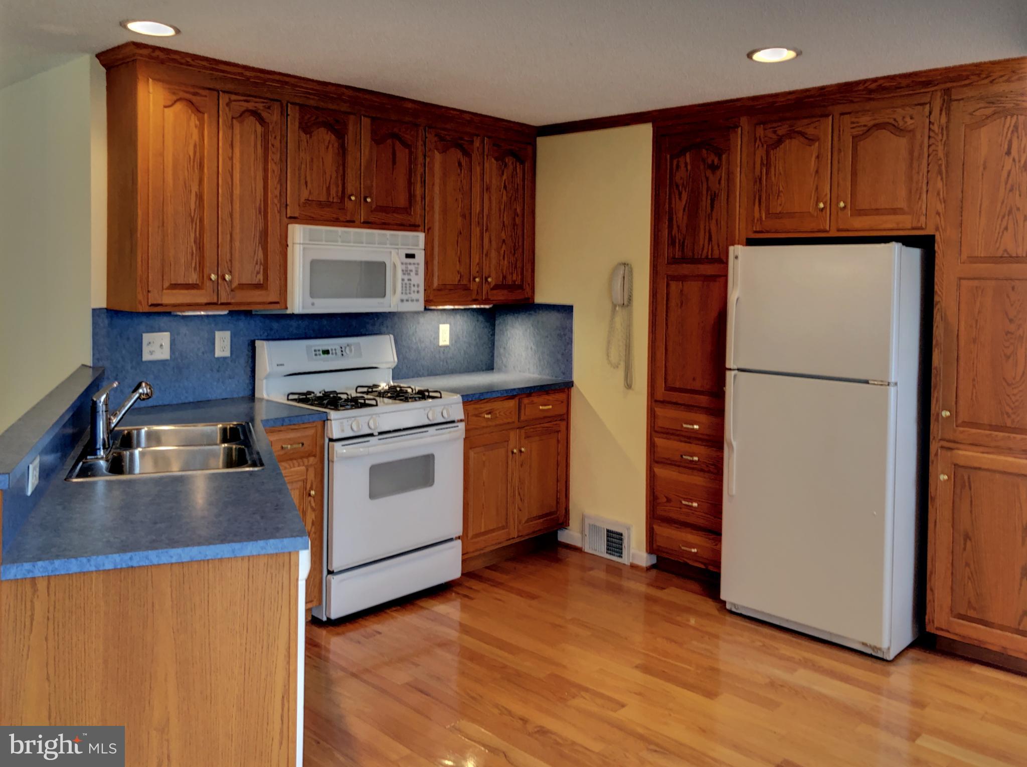 COLDBROOK - Residential