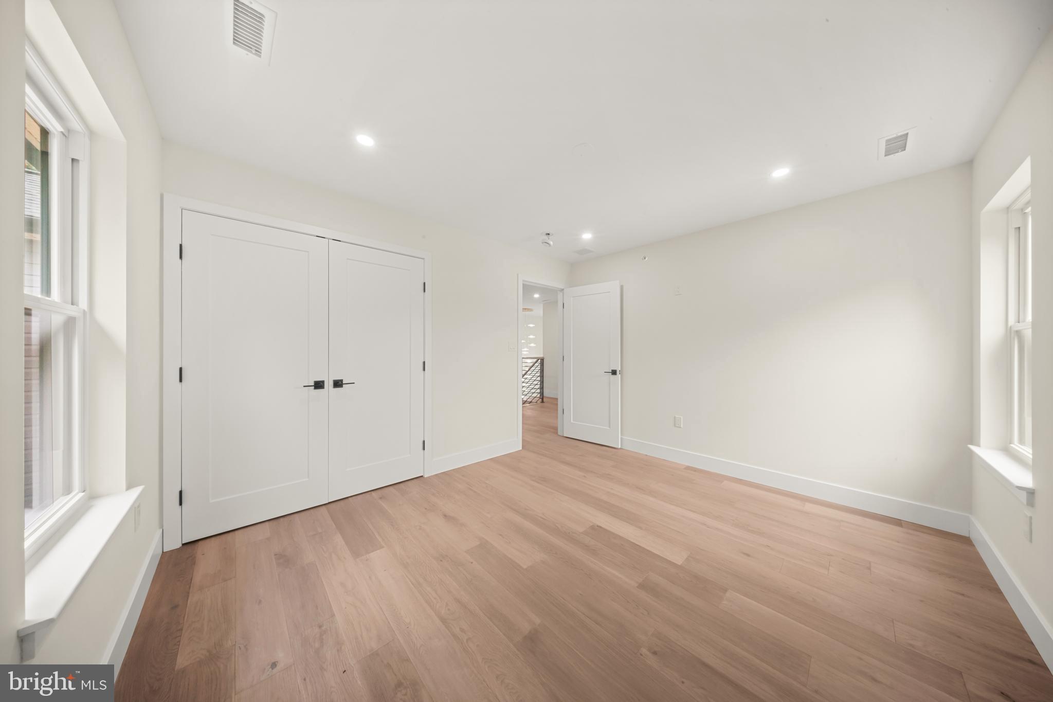 NON AVAILABLE - Residential