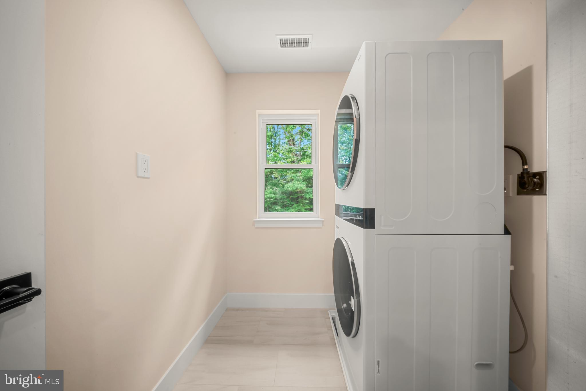 NON AVAILABLE - Residential