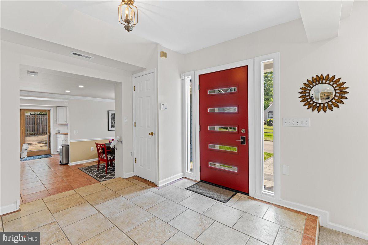 MEADOW BROOK - Residential