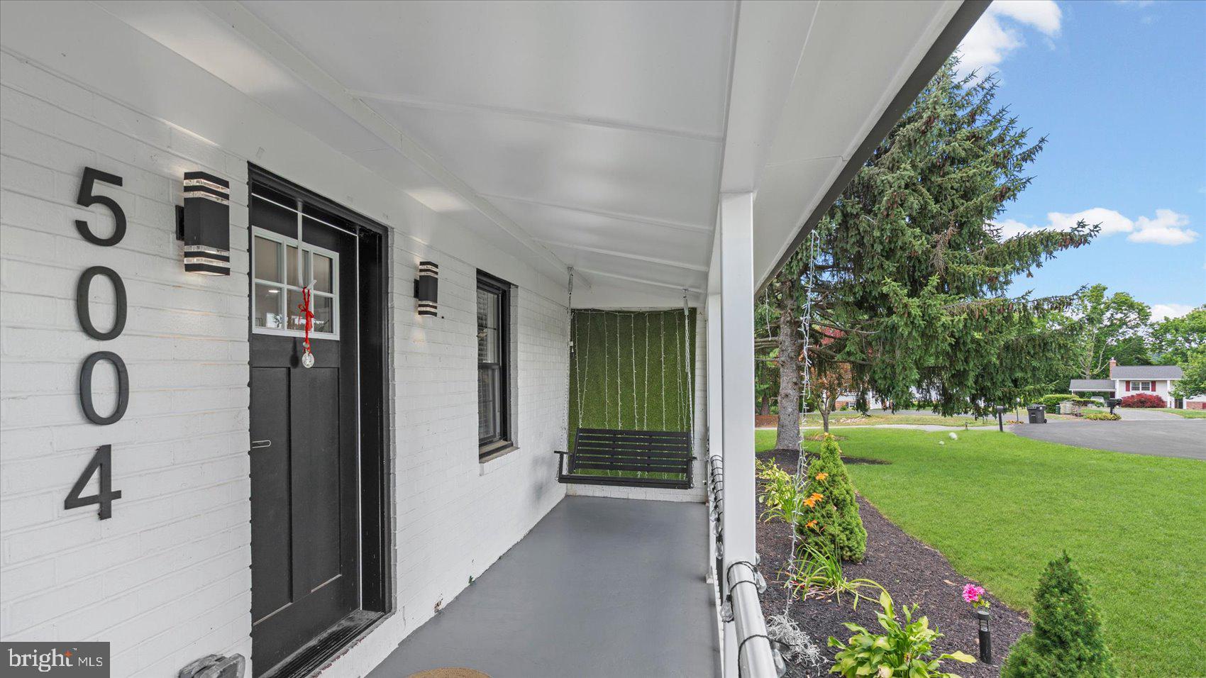 MONROVIA - Residential